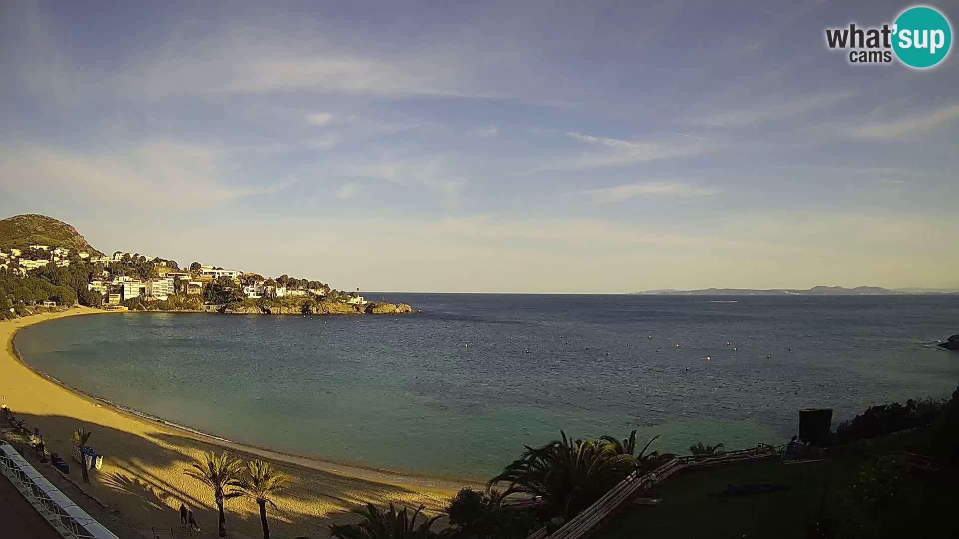 Platja de l’Almadrava beach Live Webcam Roses – Costa Brava – Spain