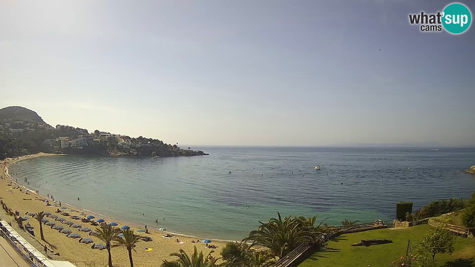 Platja de l’Almadrava beach Live Webcam Roses – Costa Brava – Spain