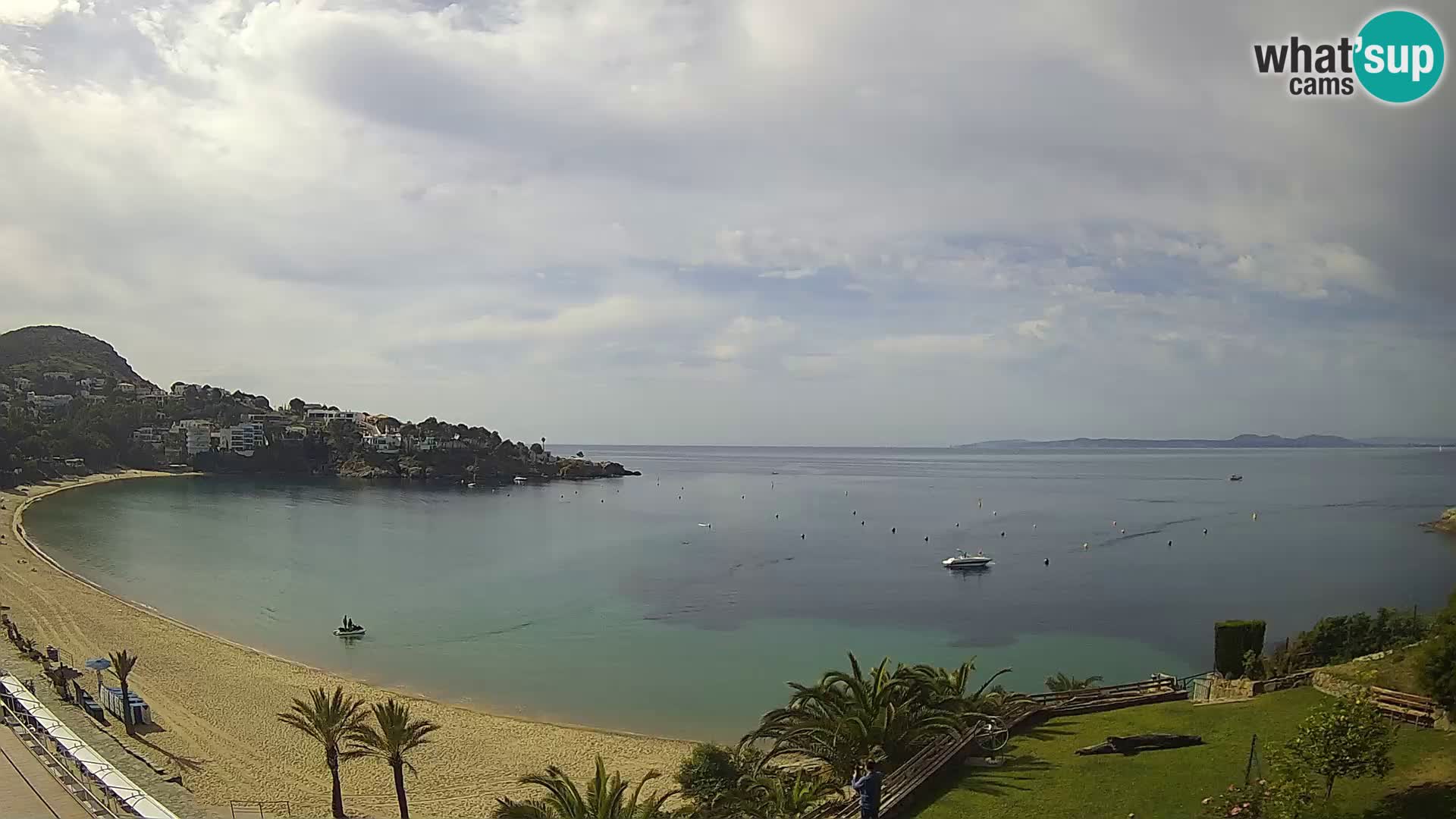 Platja de l’Almadrava beach Live Webcam Roses – Costa Brava – Spain
