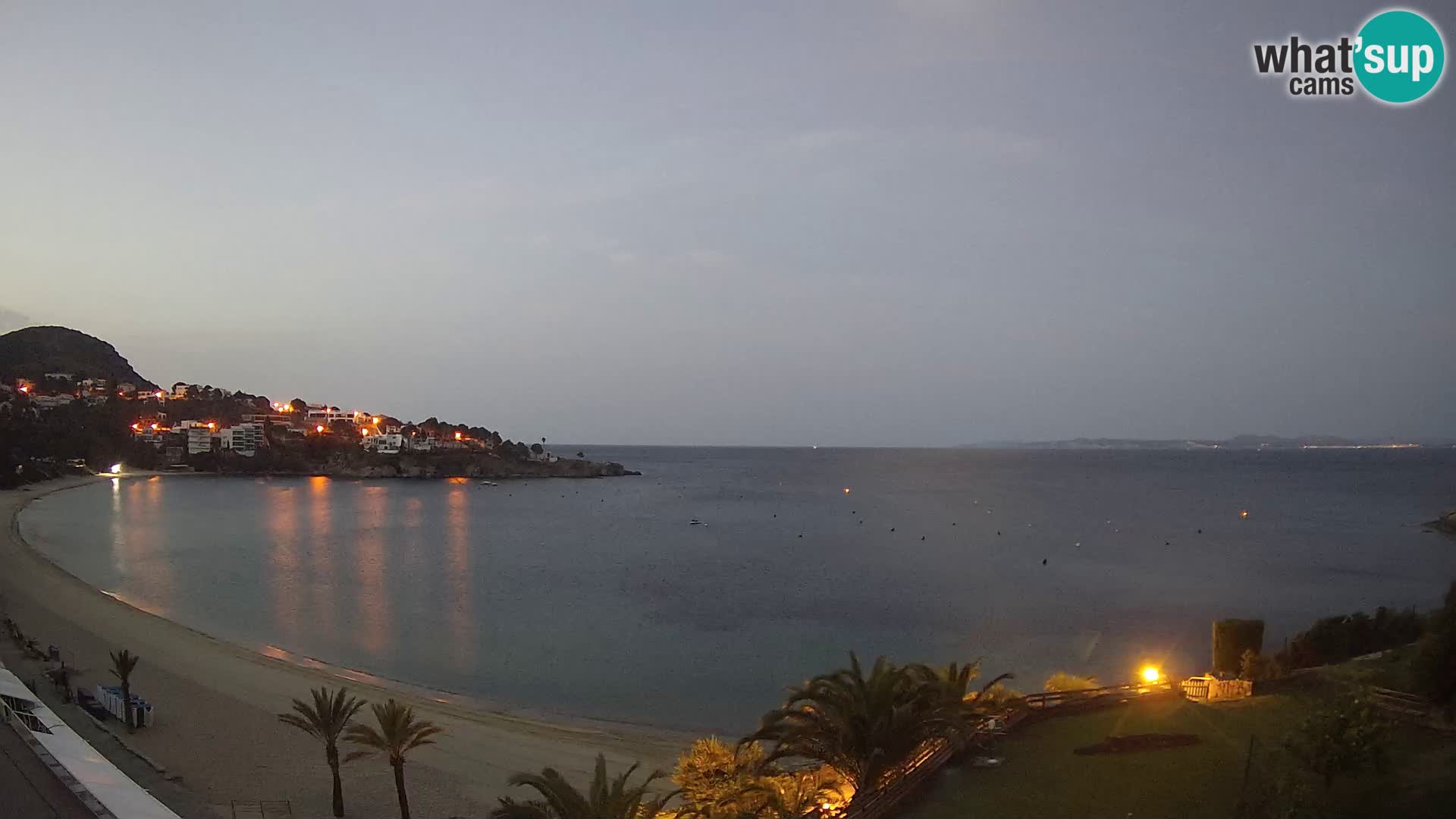 Platja de l’Almadrava beach Live Webcam Roses – Costa Brava – Spain