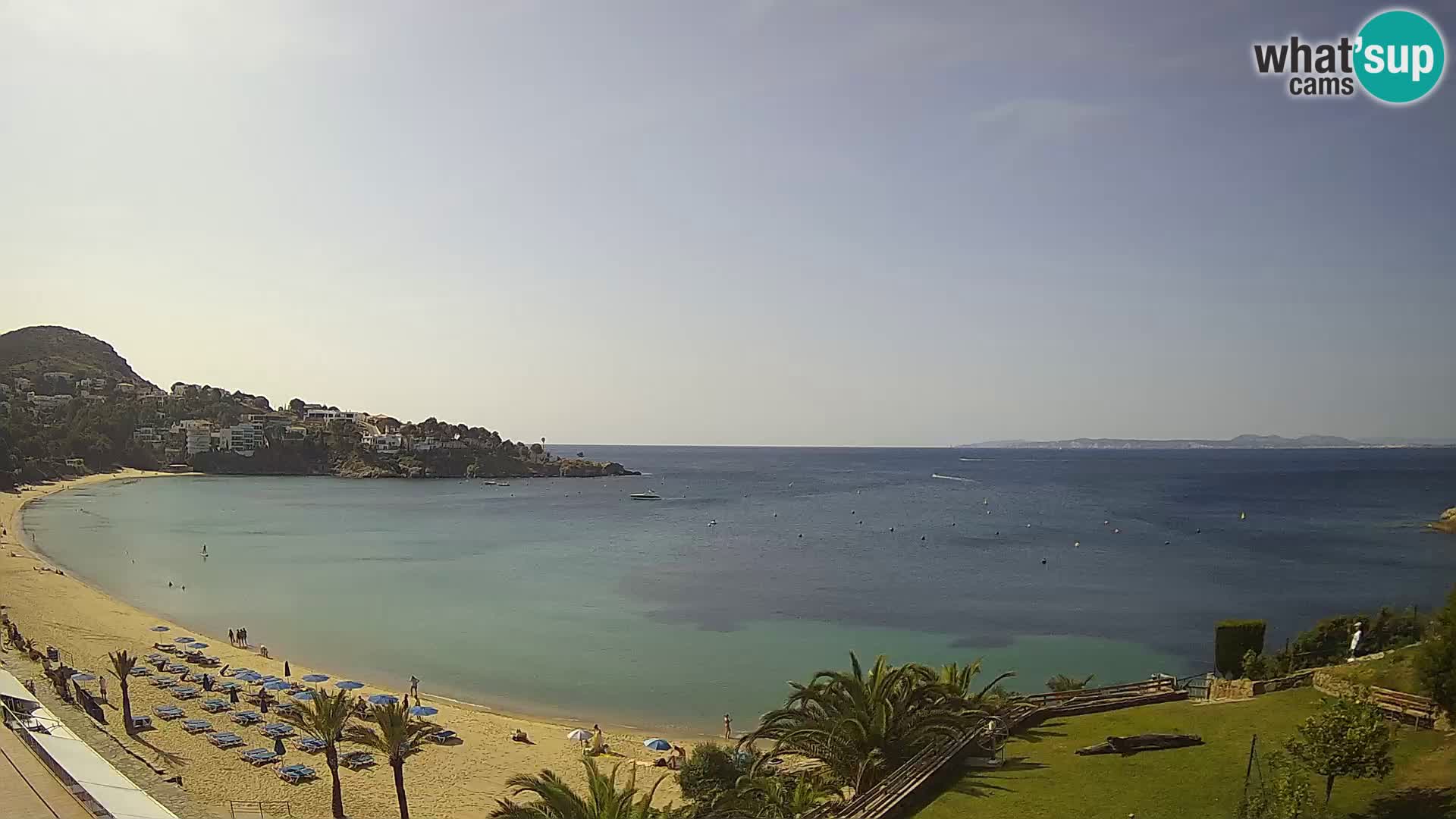 Platja de l’Almadrava beach Live Webcam Roses – Costa Brava – Spain