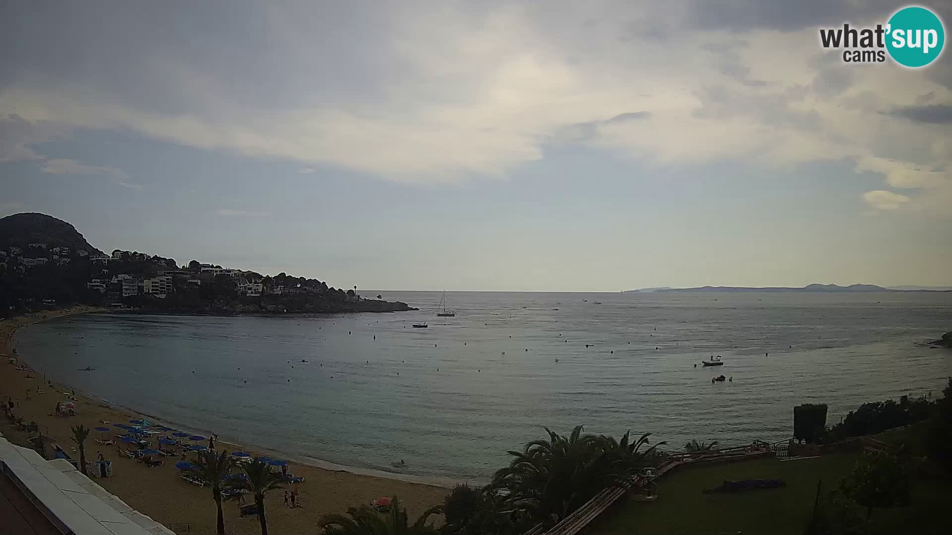Platja de l’Almadrava beach Live Webcam Roses – Costa Brava – Spain
