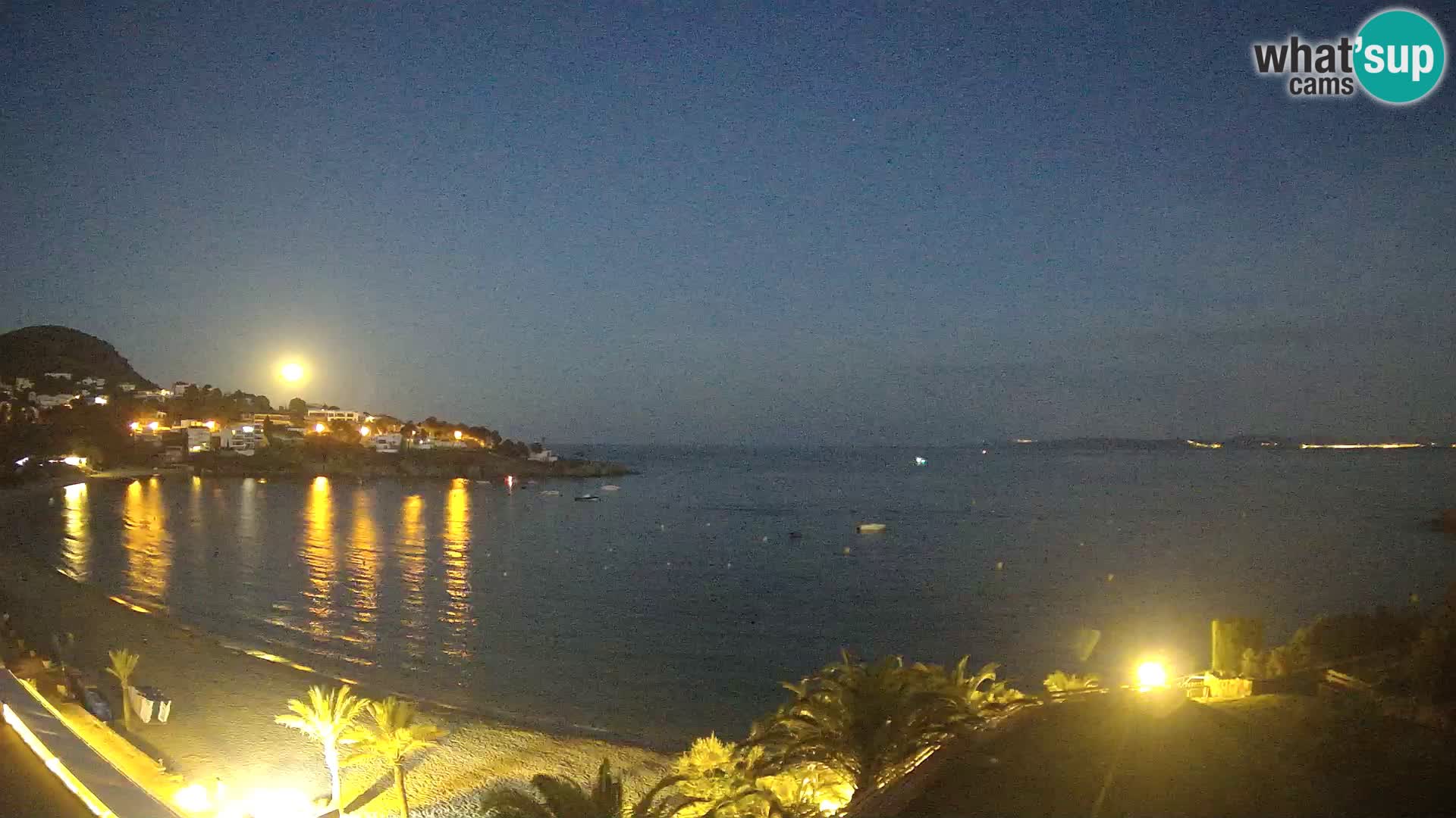 Platja de l’Almadrava beach Live Webcam Roses – Costa Brava – Spain