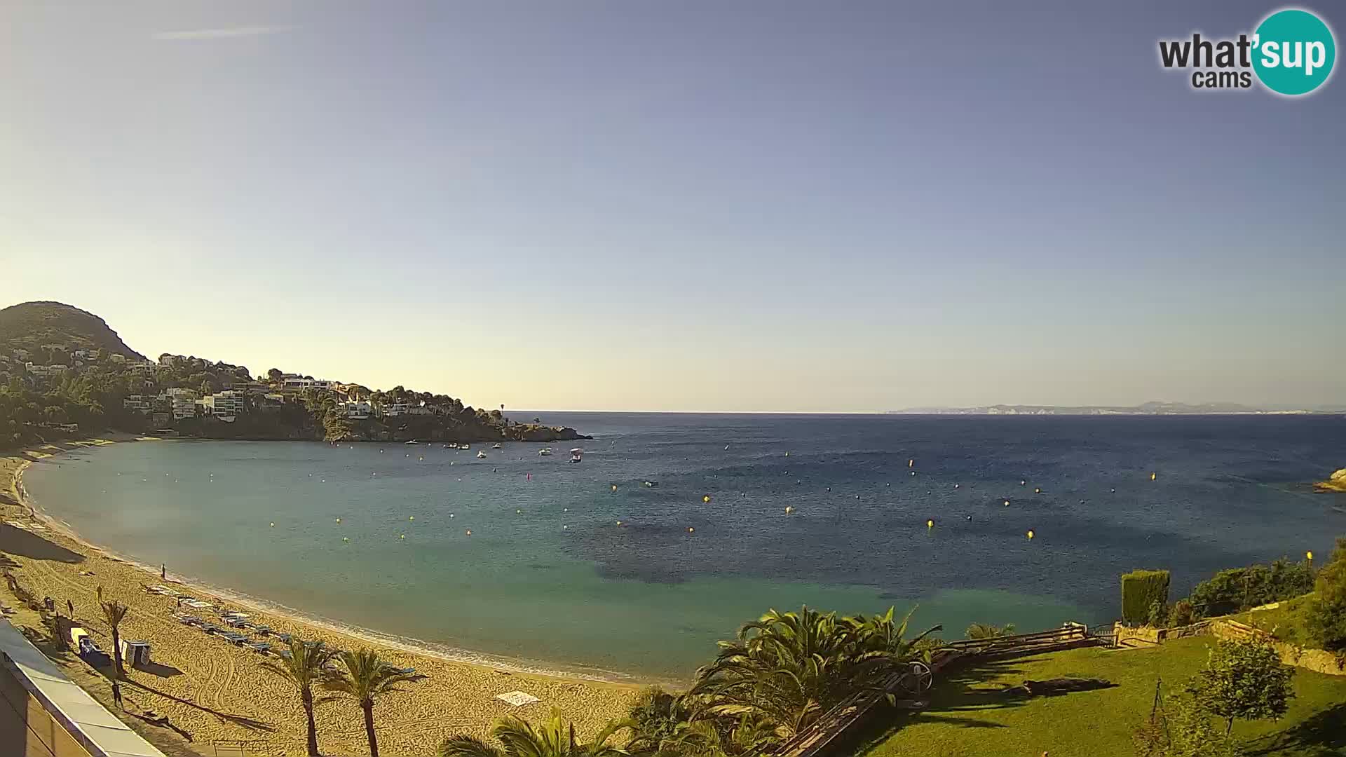 Platja de l’Almadrava beach Live Webcam Roses – Costa Brava – Spain