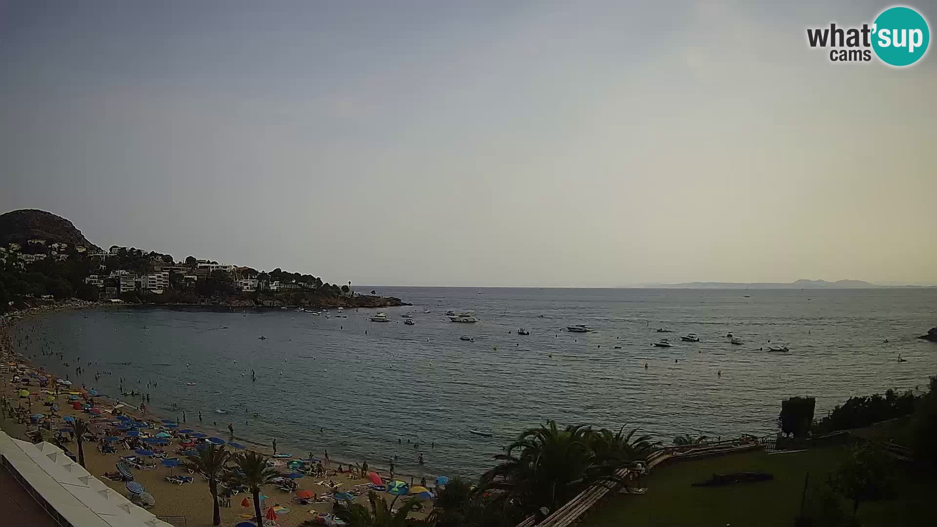 Platja de l’Almadrava beach Live Webcam Roses – Costa Brava – Spain