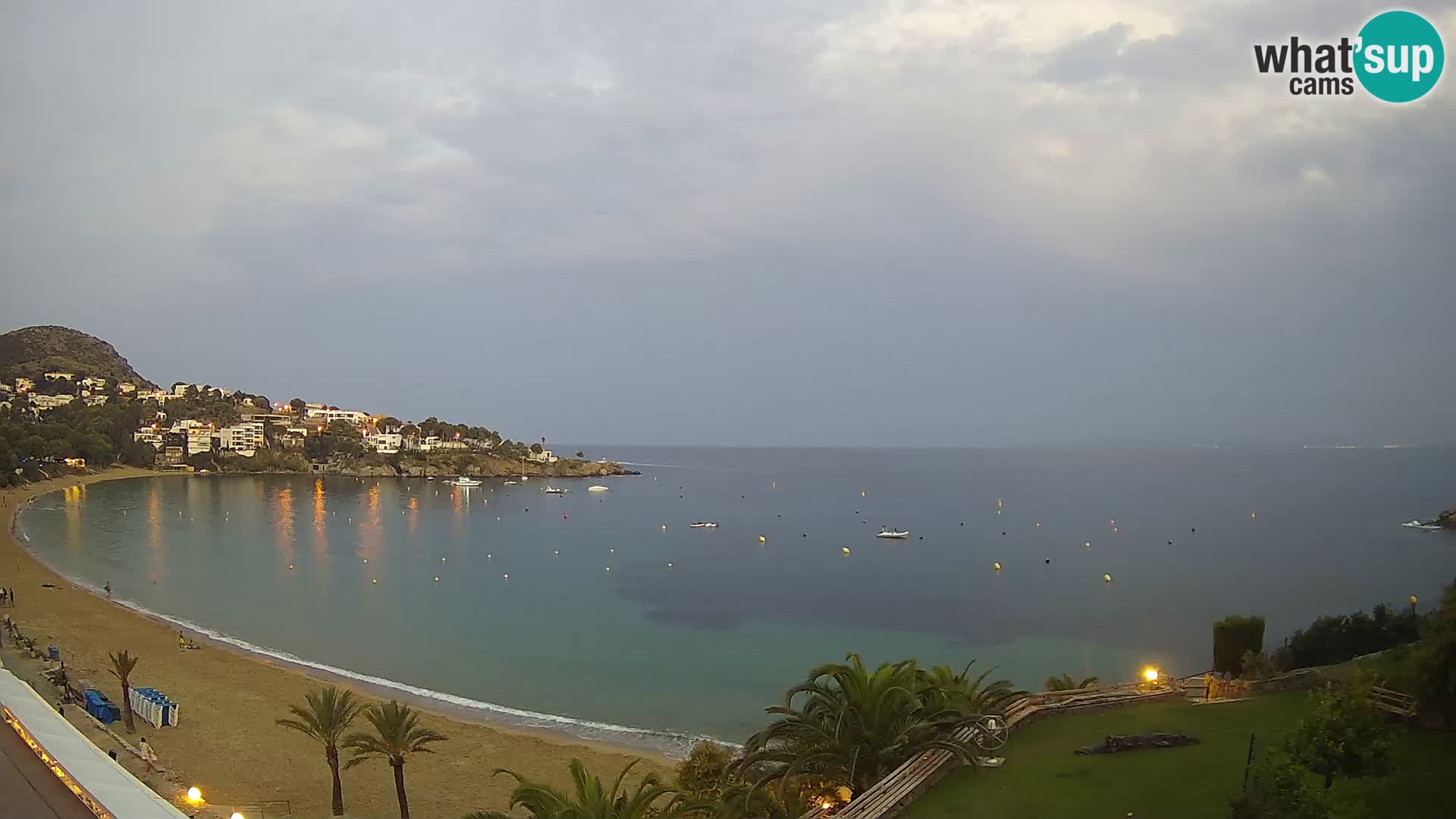 Platja de l’Almadrava beach Live Webcam Roses – Costa Brava – Spain