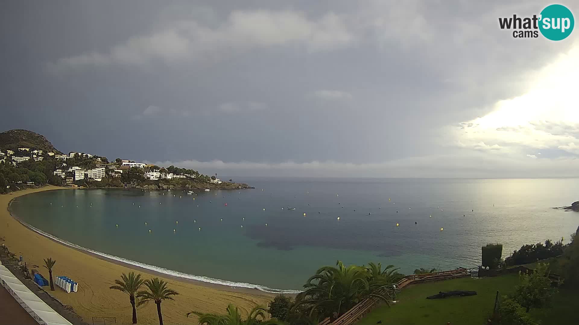 Platja de l’Almadrava beach Live Webcam Roses – Costa Brava – Spain