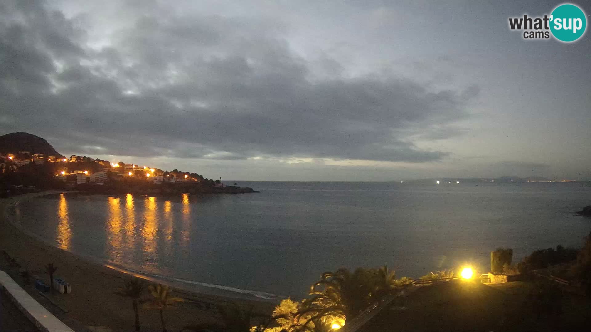 Platja de l’Almadrava beach Live Webcam Roses – Costa Brava – Spain