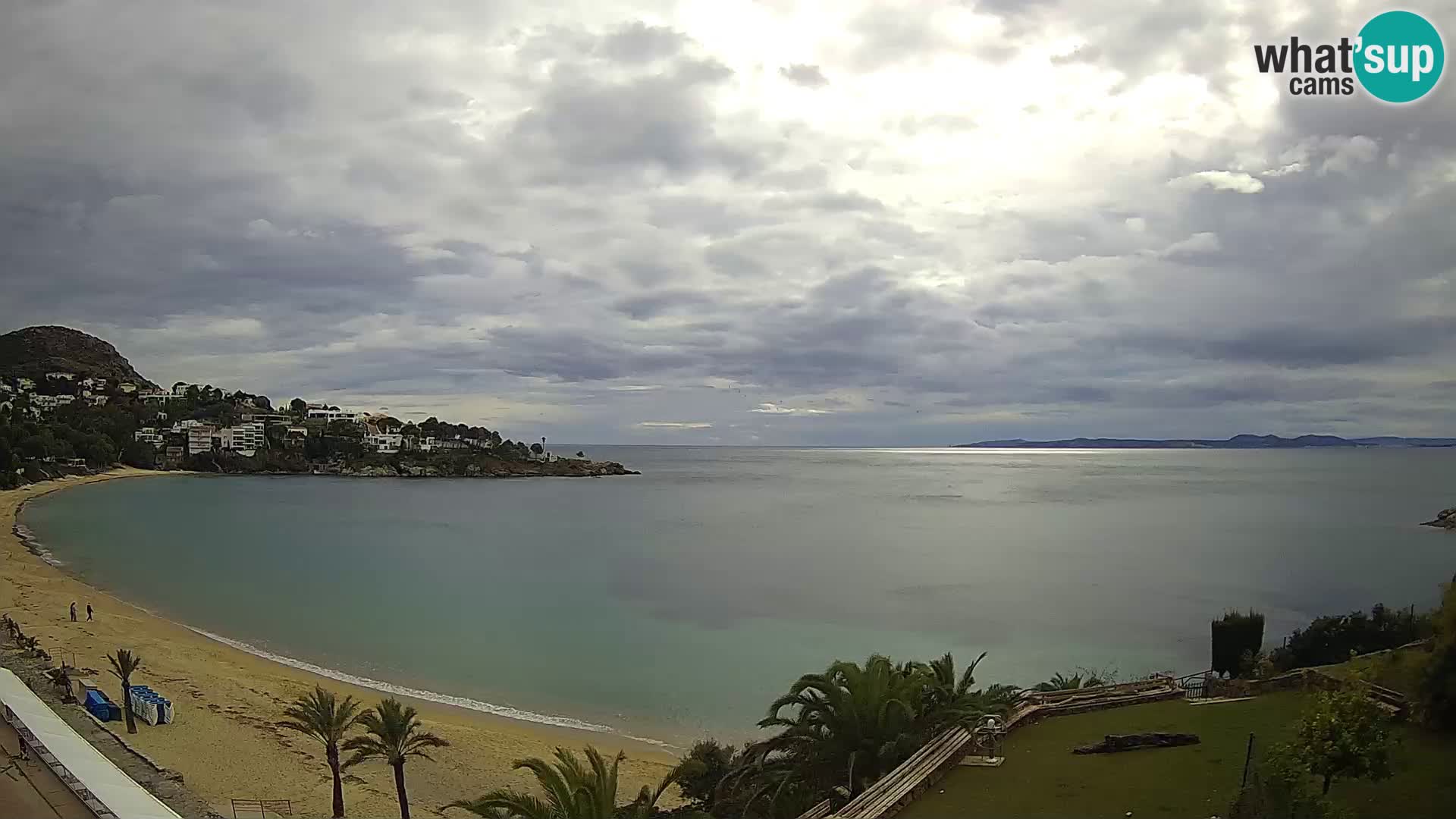 Platja de l’Almadrava beach Live Webcam Roses – Costa Brava – Spain