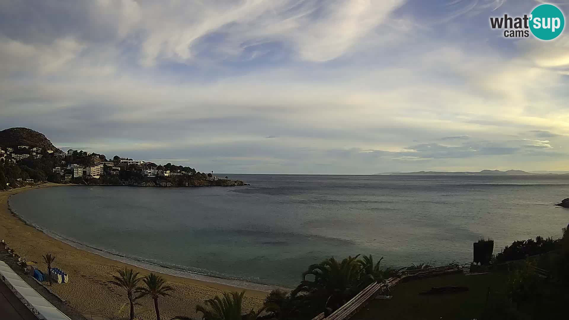 Platja de l’Almadrava beach Live Webcam Roses – Costa Brava – Spain