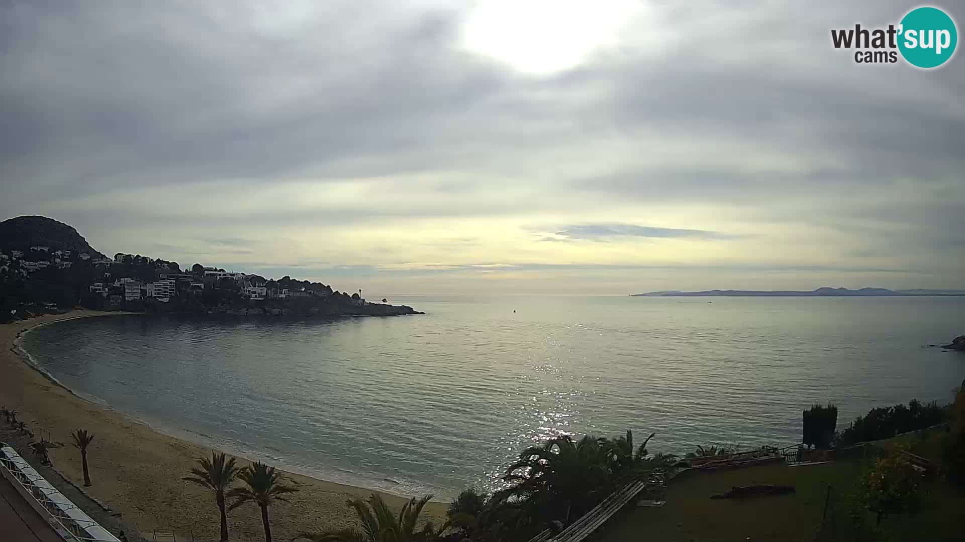 Playa de l’Almadrava camera en vivo Roses – Costa Brava – Espana