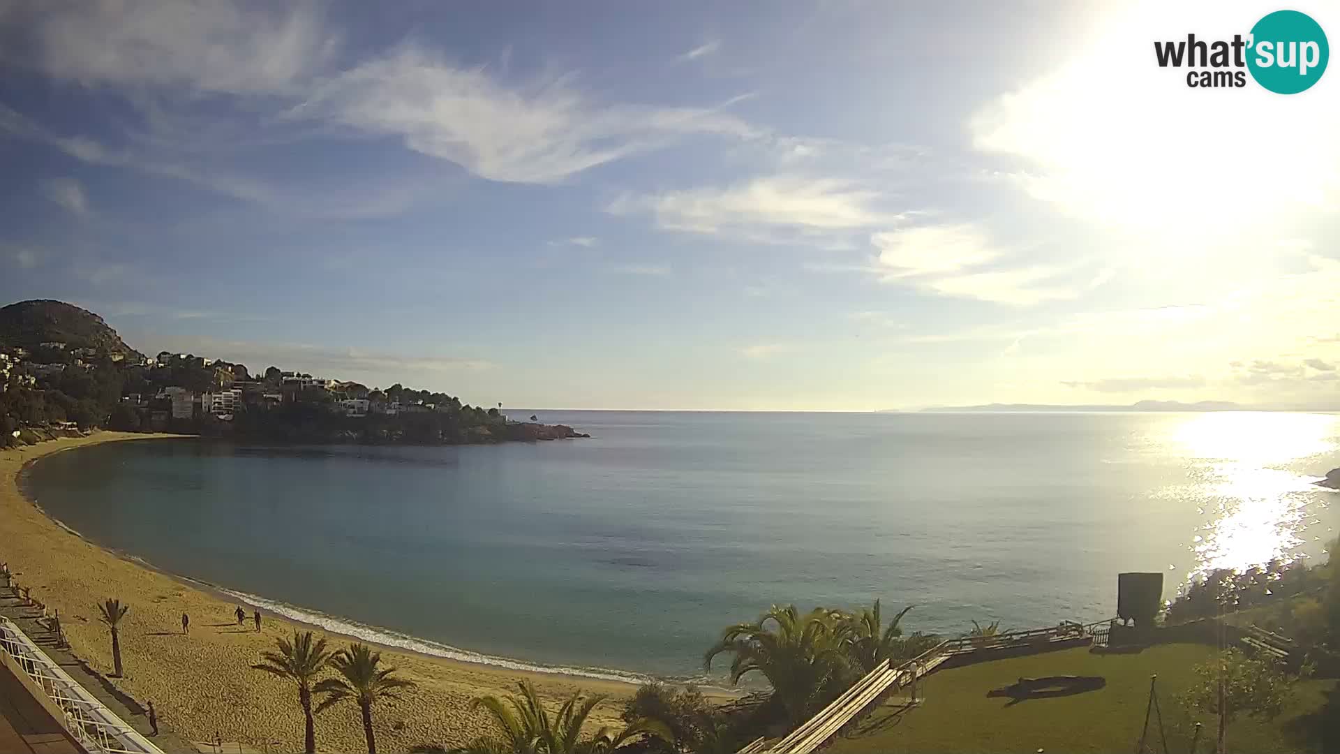 Platja de l’Almadrava beach Live Webcam Roses – Costa Brava – Spain