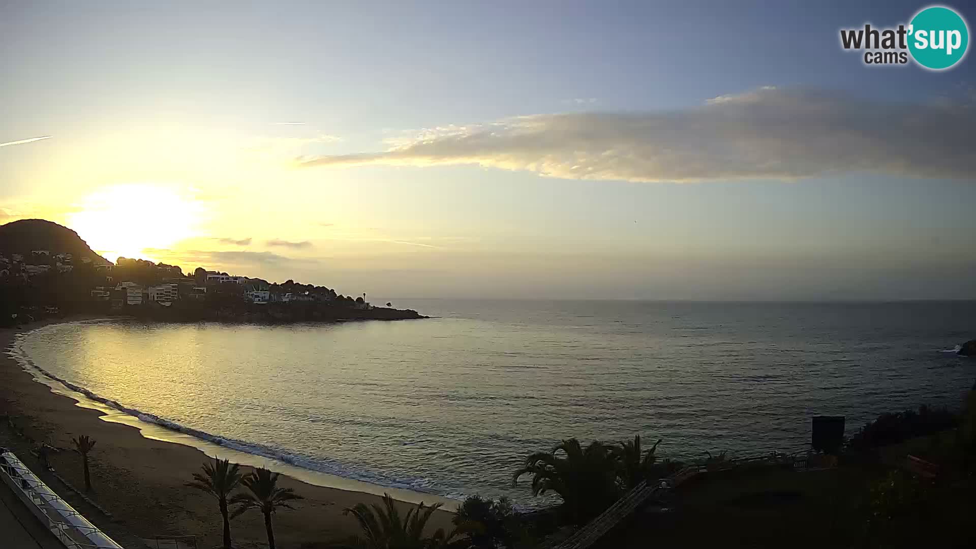 Platja de l’Almadrava beach Live Webcam Roses – Costa Brava – Spain