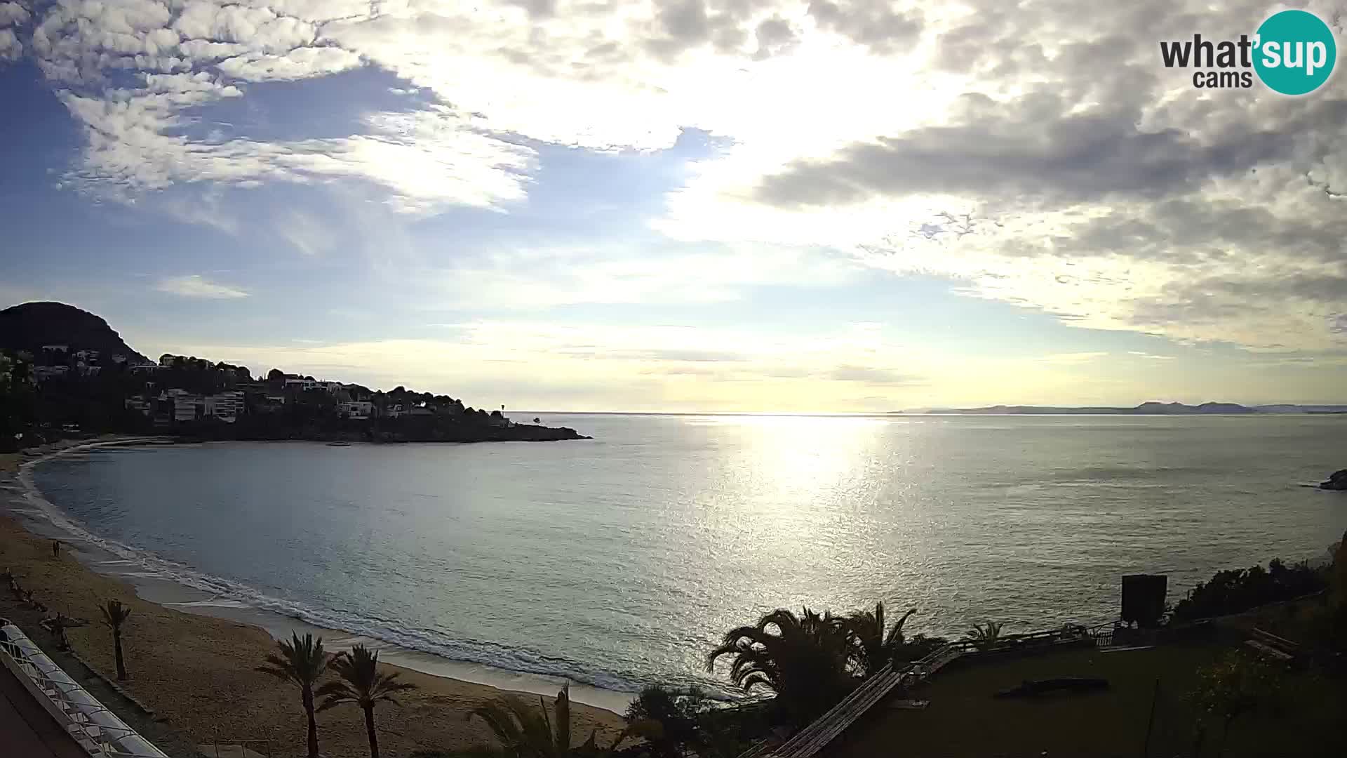 Playa de l’Almadrava camera en vivo Roses – Costa Brava – Espana