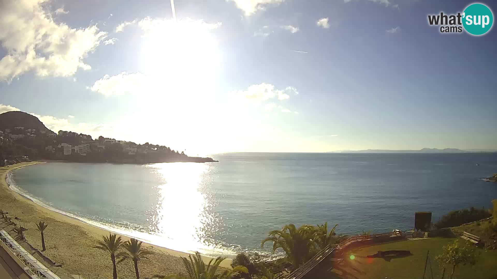 Platja de l’Almadrava beach Live Webcam Roses – Costa Brava – Spain