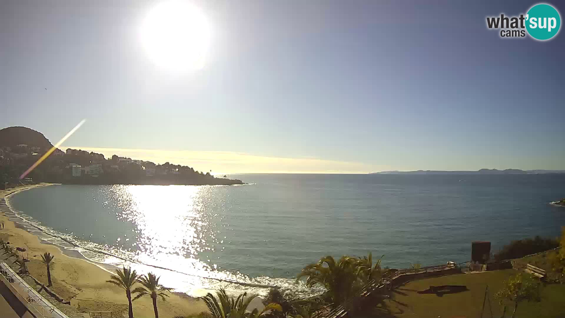 Platja de l’Almadrava beach Live Webcam Roses – Costa Brava – Spain