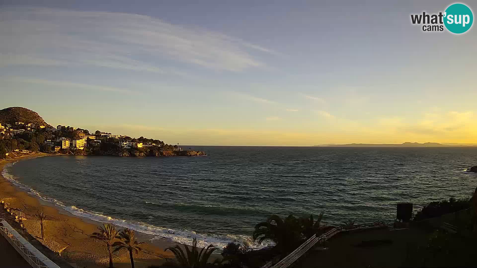 Platja de l’Almadrava beach Live Webcam Roses – Costa Brava – Spain