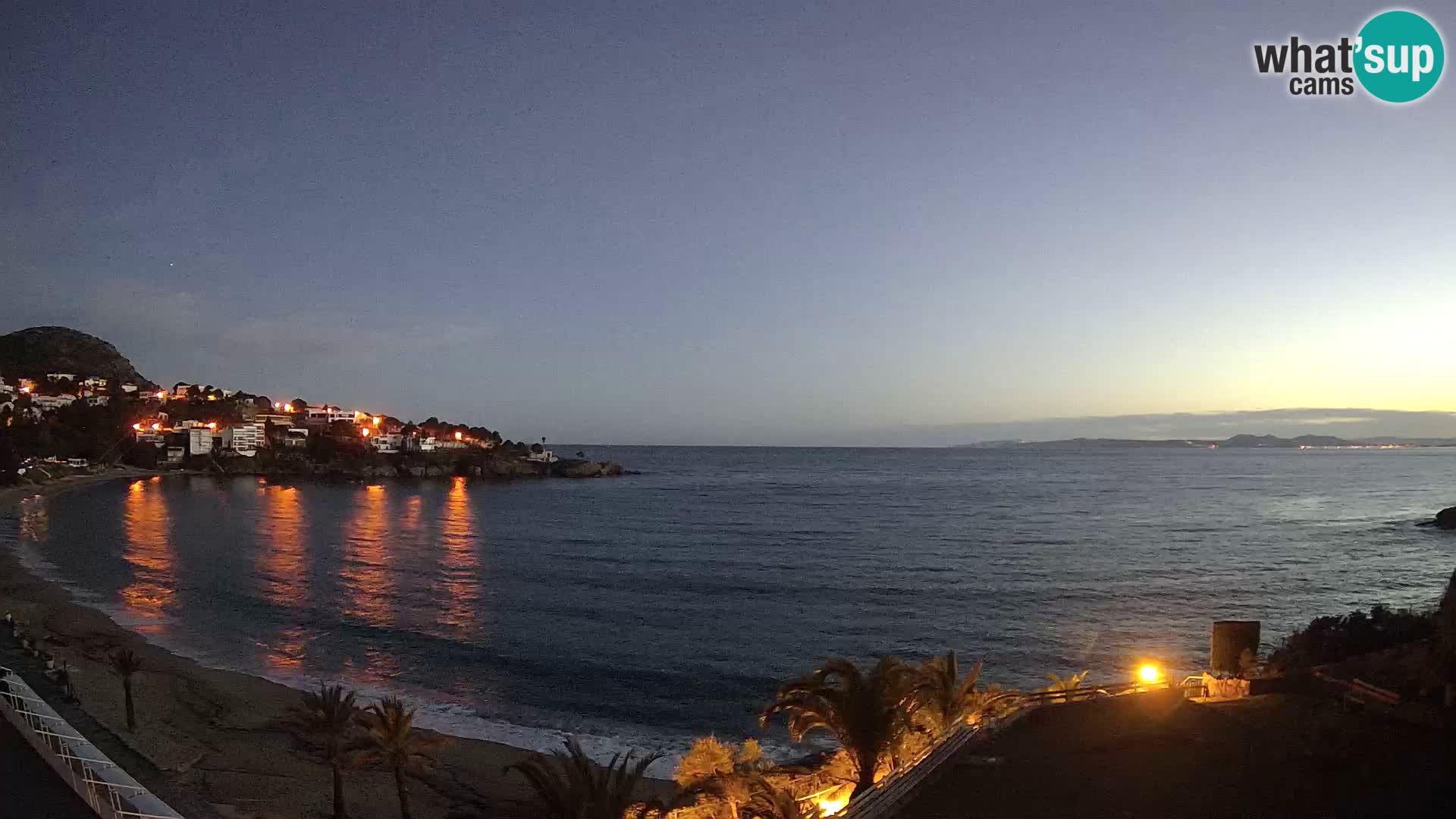 Platja de l’Almadrava beach Live Webcam Roses – Costa Brava – Spain