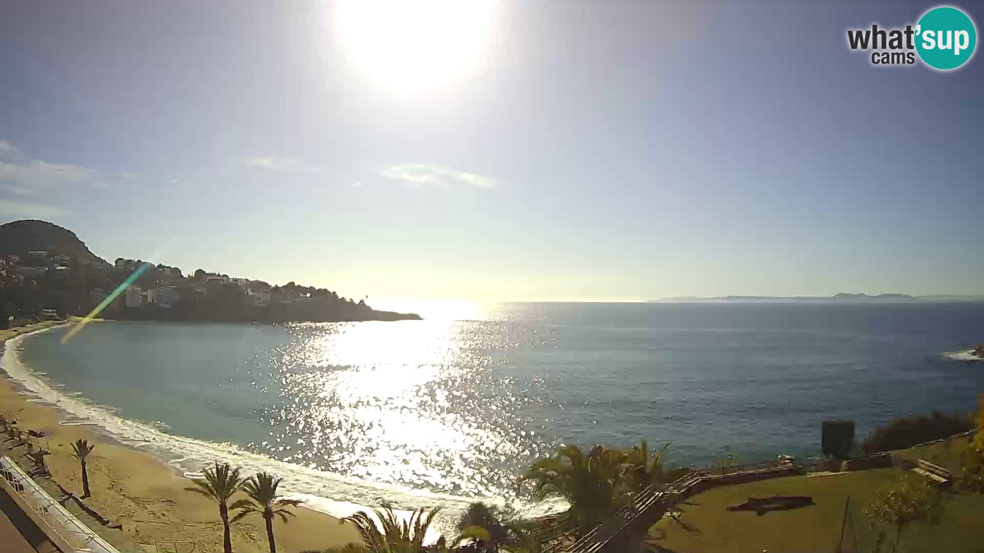 Platja de l’Almadrava beach Live Webcam Roses – Costa Brava – Spain