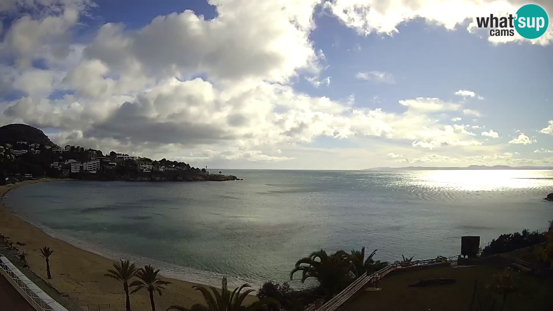 Playa de l’Almadrava camera en vivo Roses – Costa Brava – Espana
