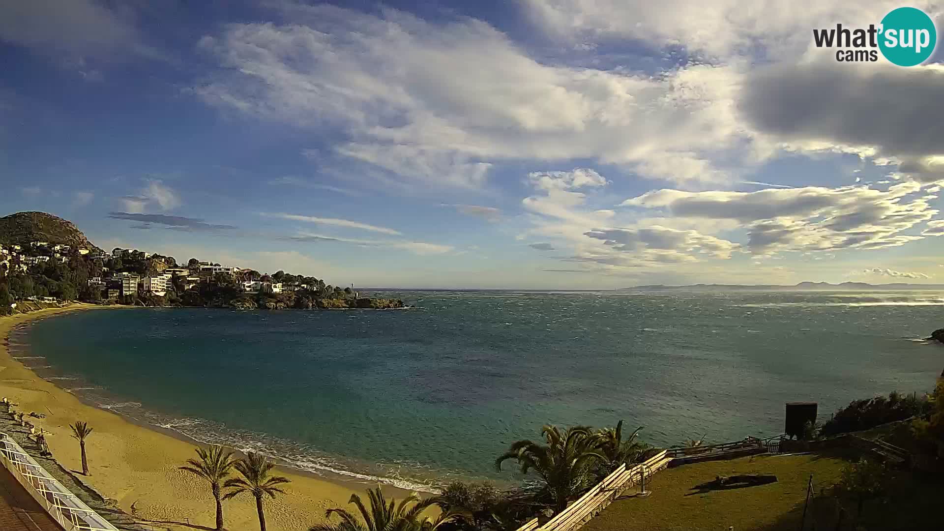 Platja de l’Almadrava beach Live Webcam Roses – Costa Brava – Spain