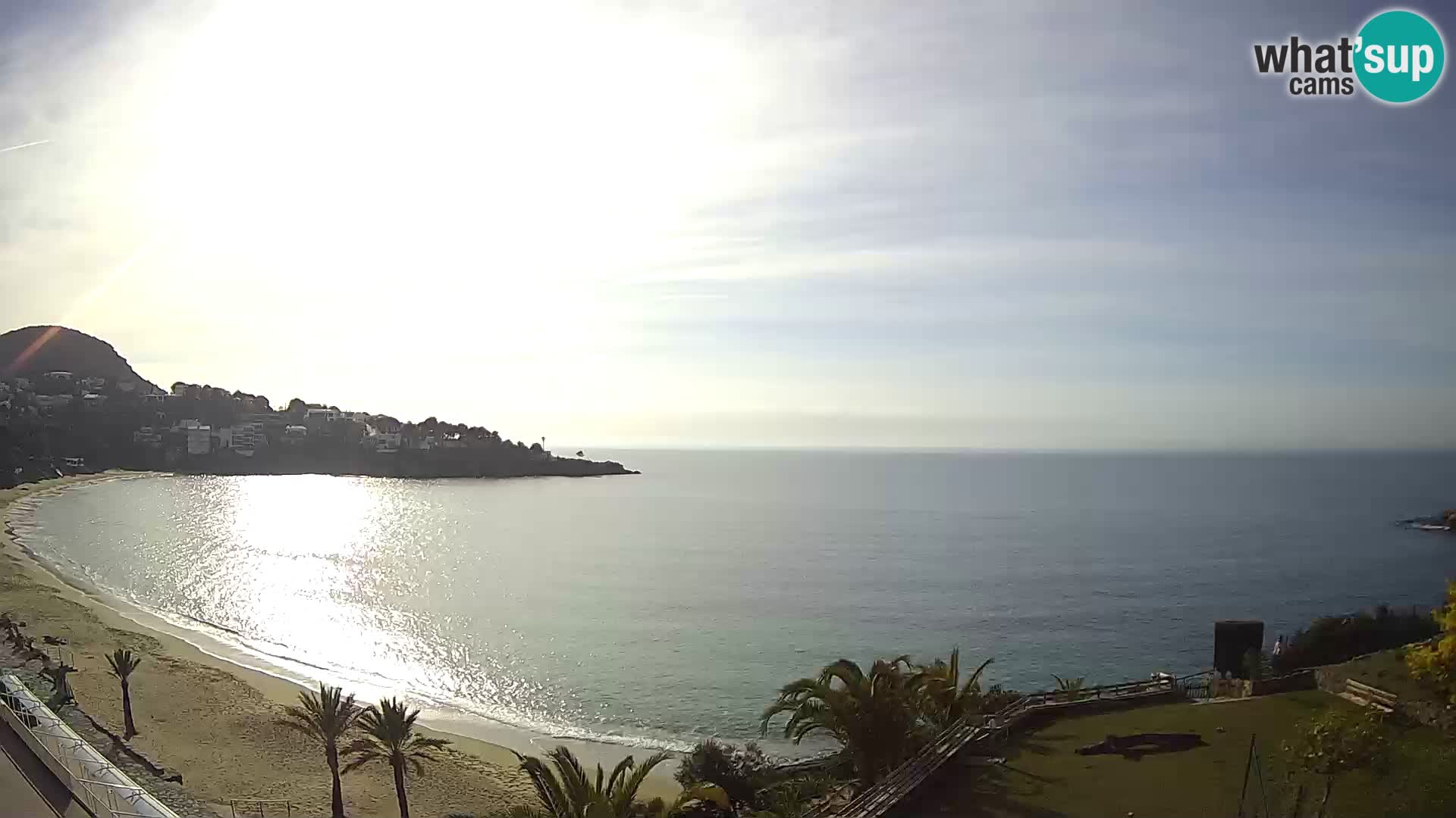Platja de l’Almadrava beach Live Webcam Roses – Costa Brava – Spain