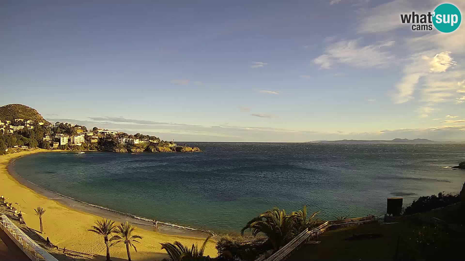 Platja de l’Almadrava beach Live Webcam Roses – Costa Brava – Spain