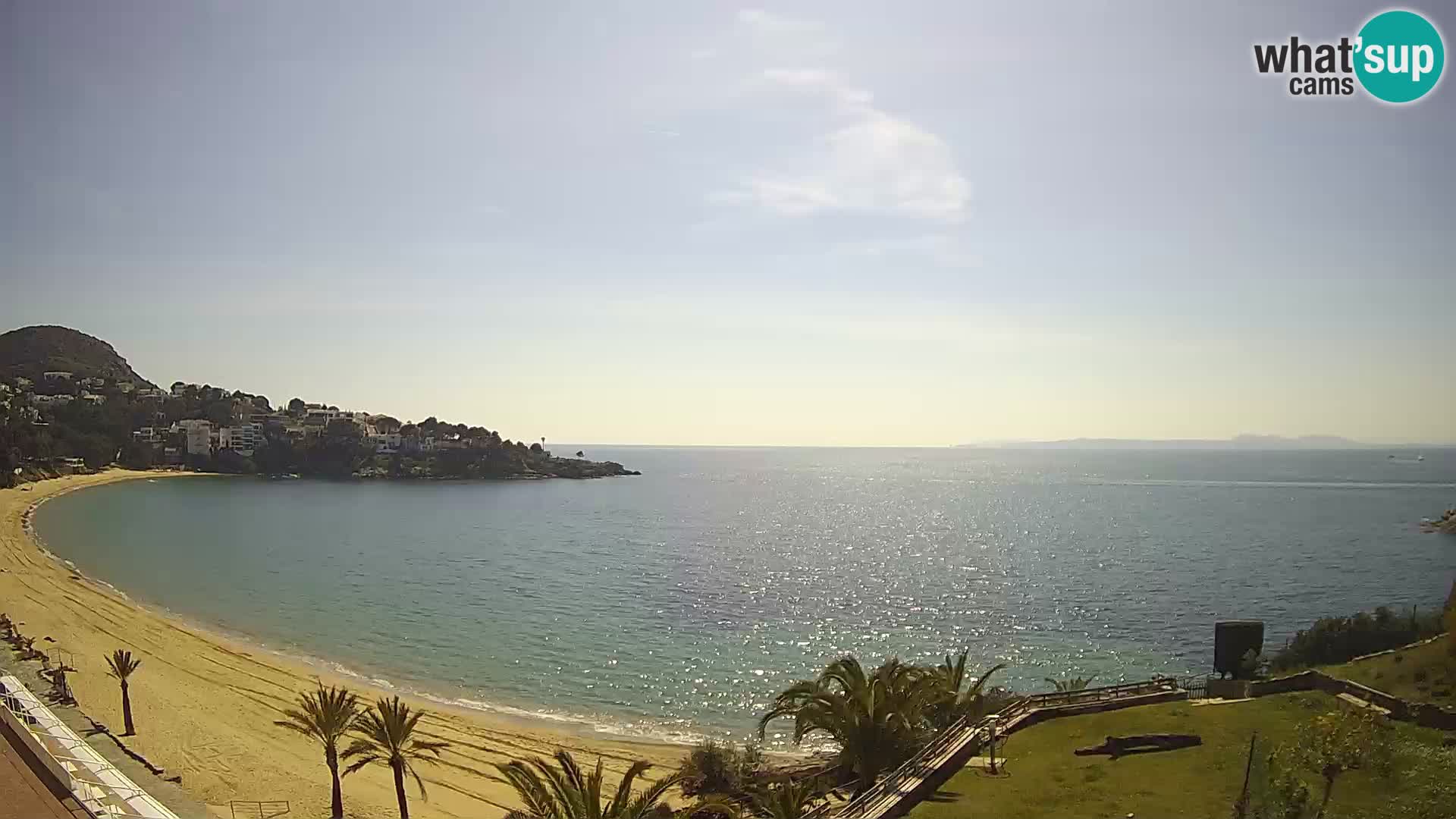 Platja de l’Almadrava beach Live Webcam Roses – Costa Brava – Spain