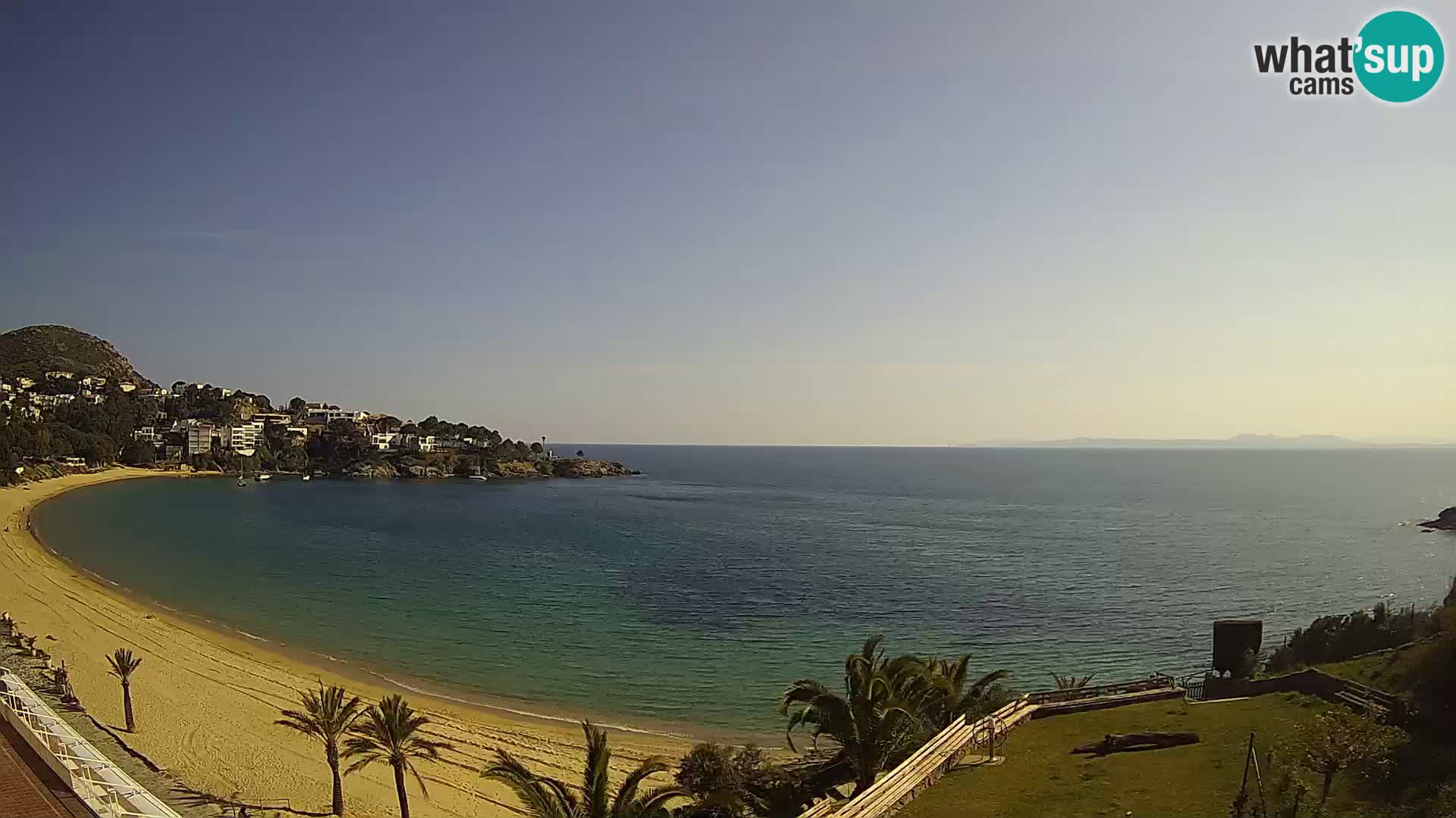 Platja de l’Almadrava beach Live Webcam Roses – Costa Brava – Spain