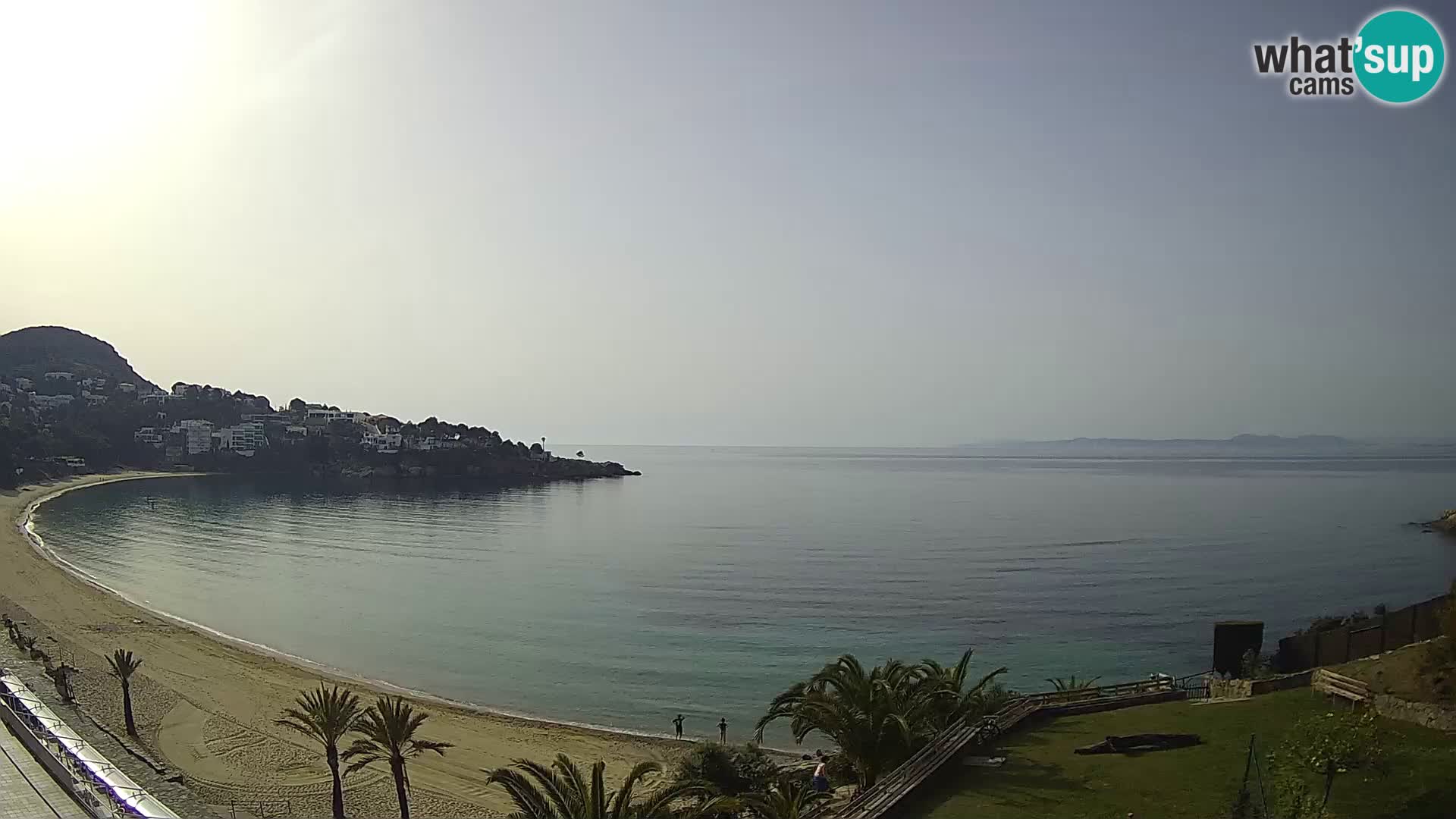 Platja de l’Almadrava beach Live Webcam Roses – Costa Brava – Spain
