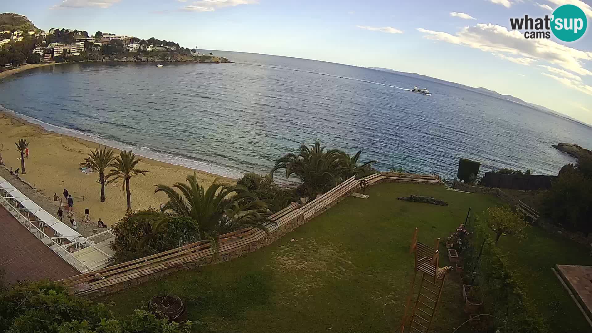 Platja de l’Almadrava beach Live Webcam Roses – Costa Brava – Spain
