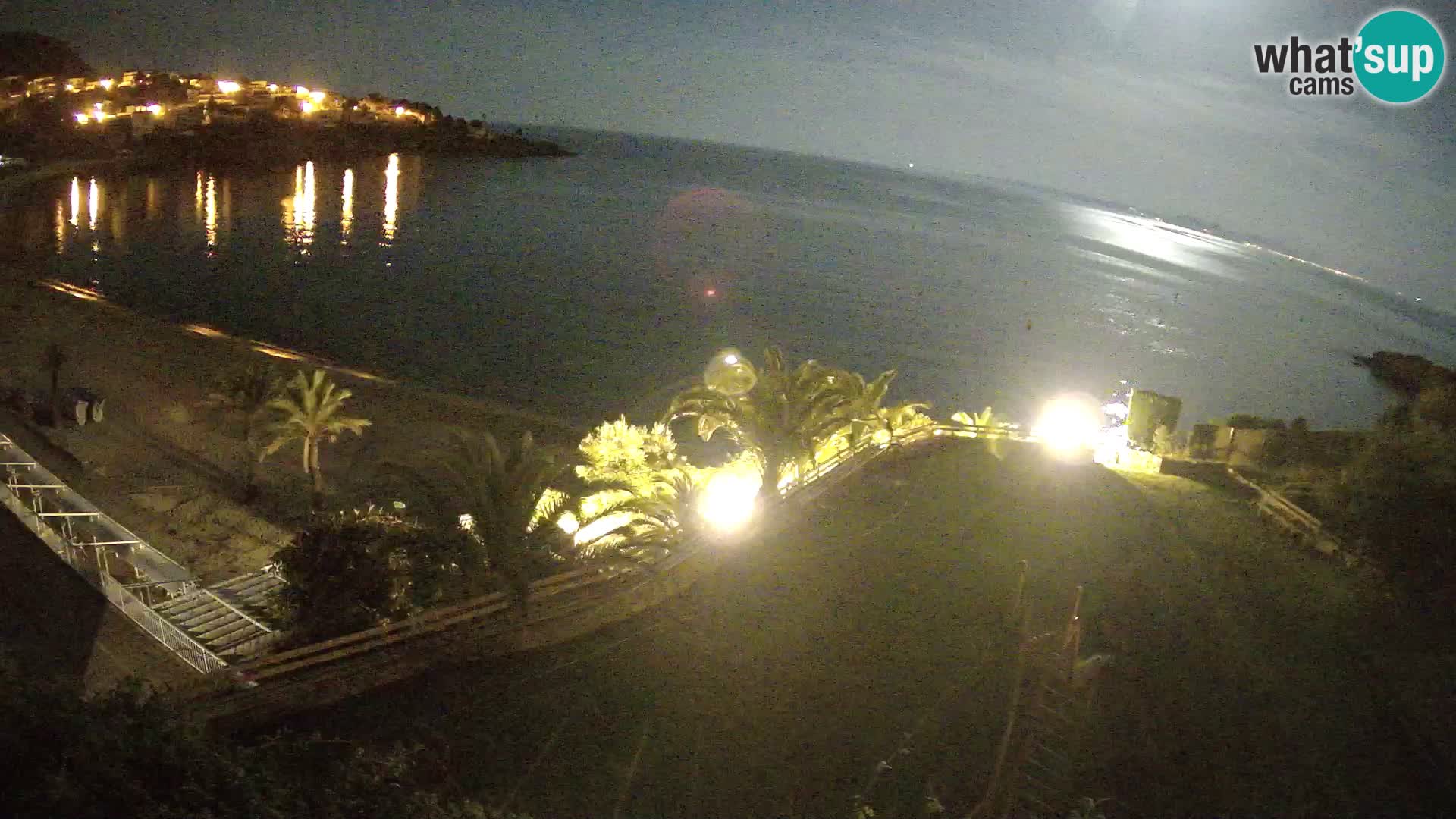 Platja de l’Almadrava beach Live Webcam Roses – Costa Brava – Spain