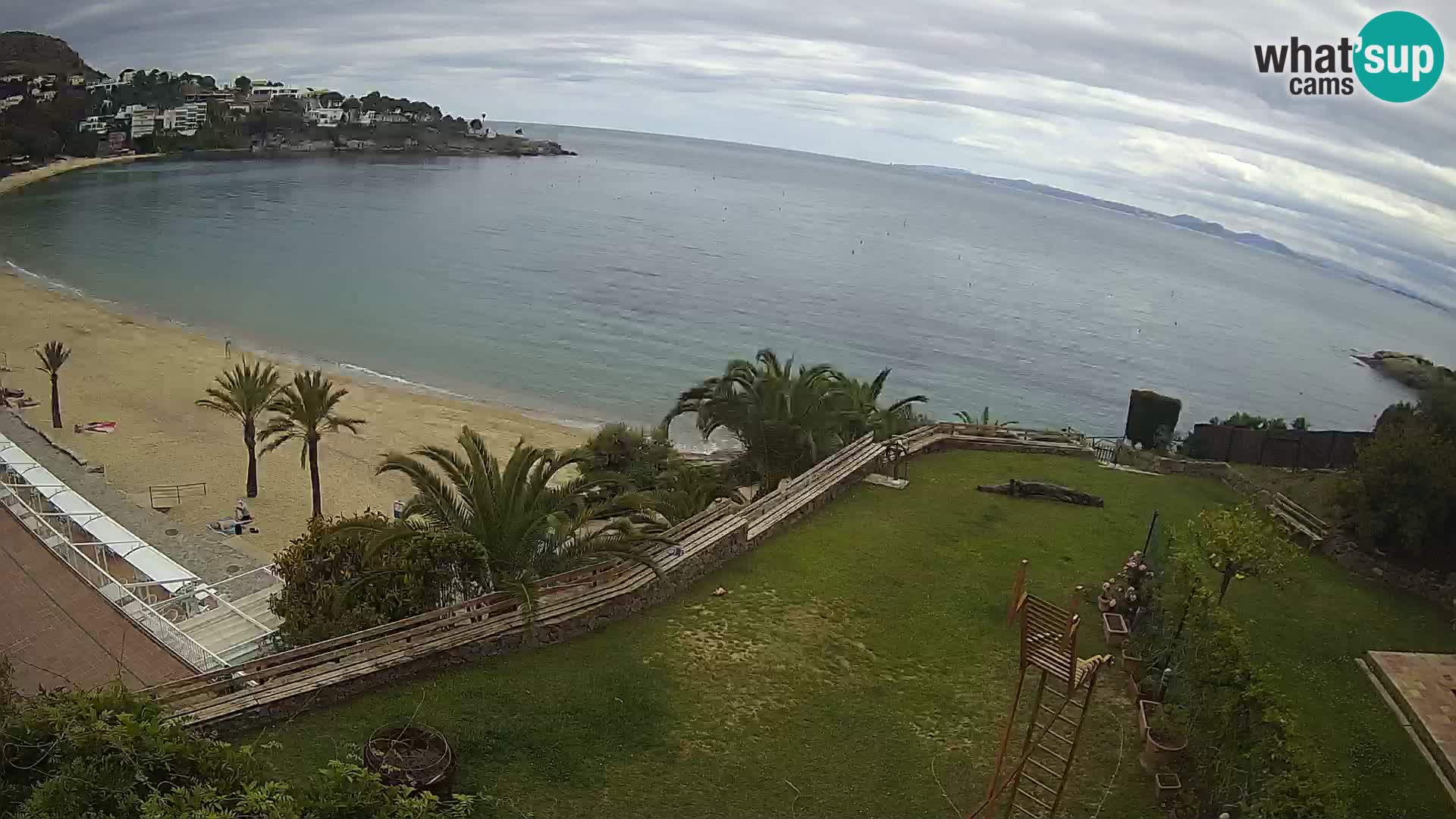 Platja de l’Almadrava beach Live Webcam Roses – Costa Brava – Spain