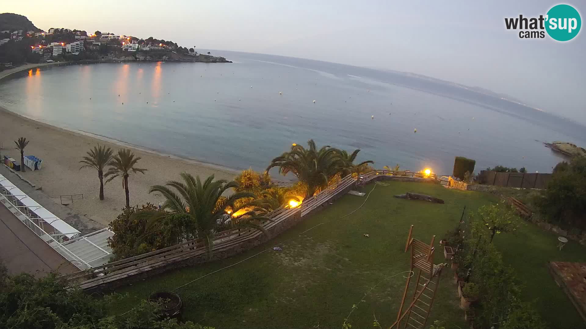 Platja de l’Almadrava beach Live Webcam Roses – Costa Brava – Spain