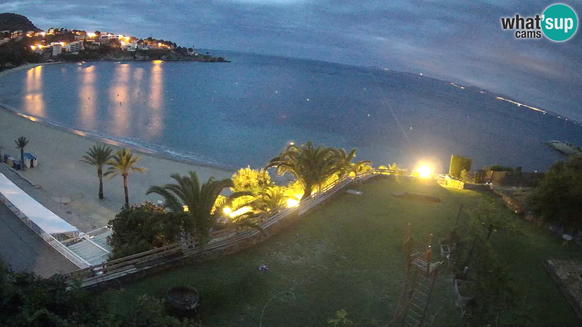 Platja de l’Almadrava beach Live Webcam Roses – Costa Brava – Spain