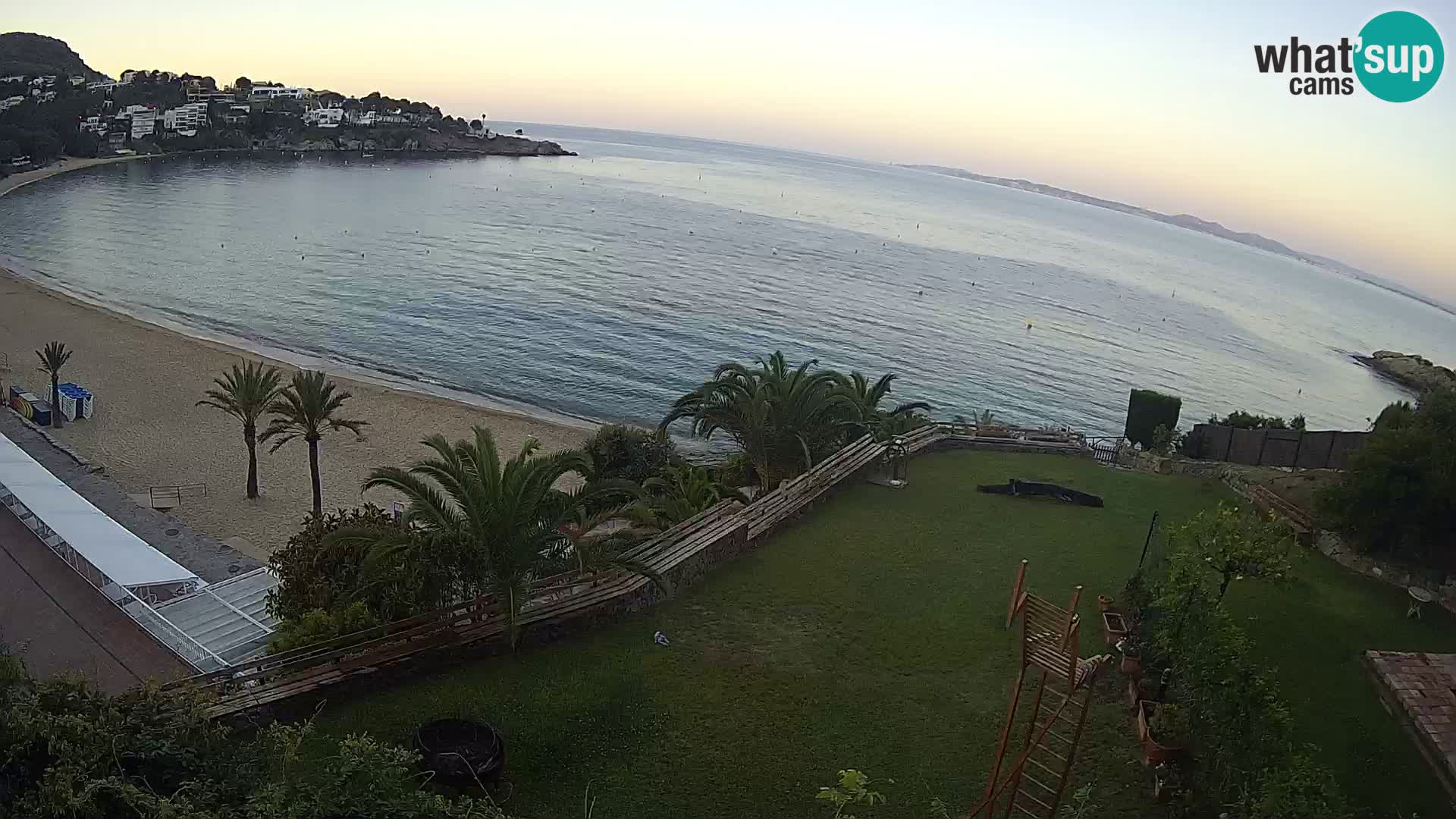 Platja de l’Almadrava beach Live Webcam Roses – Costa Brava – Spain