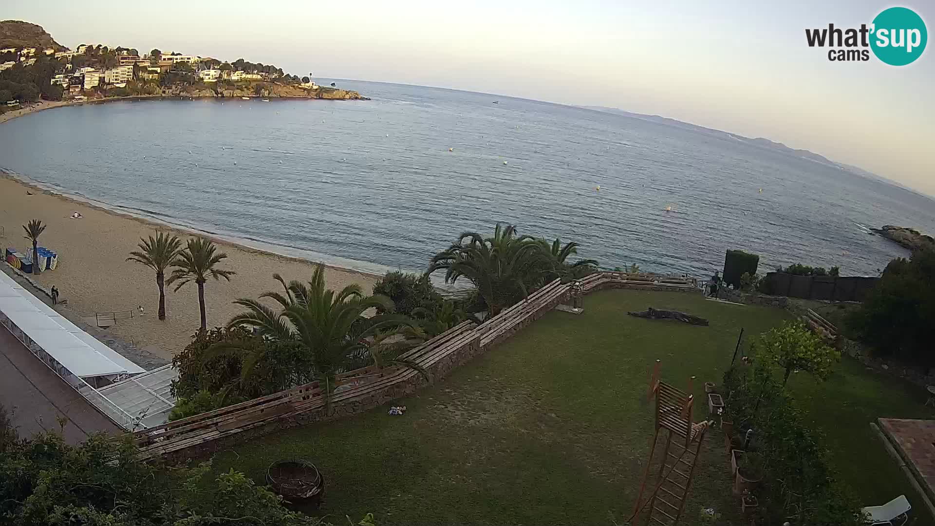 Platja de l’Almadrava beach Live Webcam Roses – Costa Brava – Spain