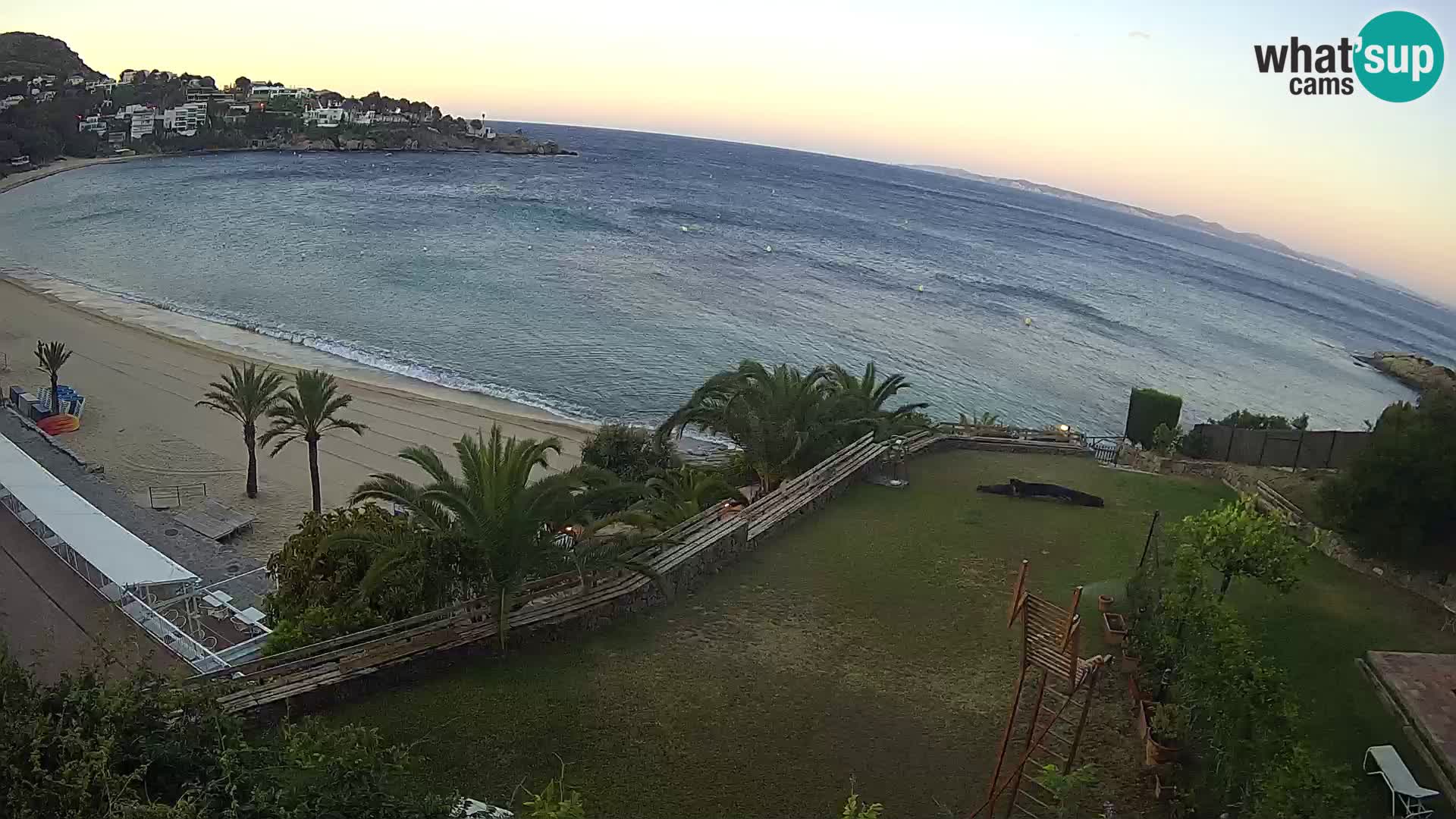 Platja de l’Almadrava beach Live Webcam Roses – Costa Brava – Spain