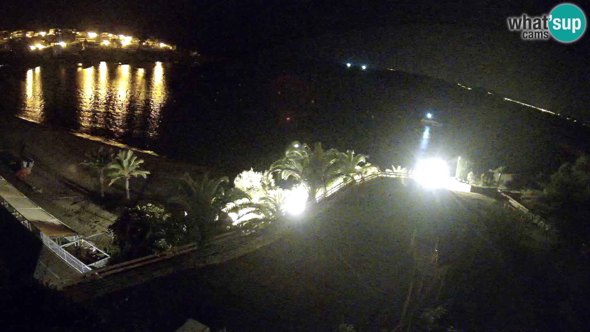 Platja de l’Almadrava beach Live Webcam Roses – Costa Brava – Spain