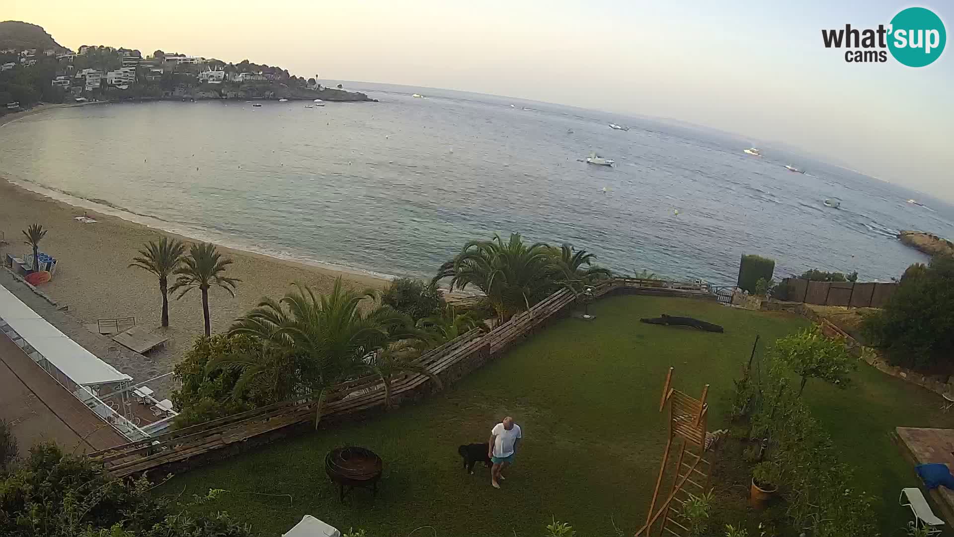 Platja de l’Almadrava beach Live Webcam Roses – Costa Brava – Spain