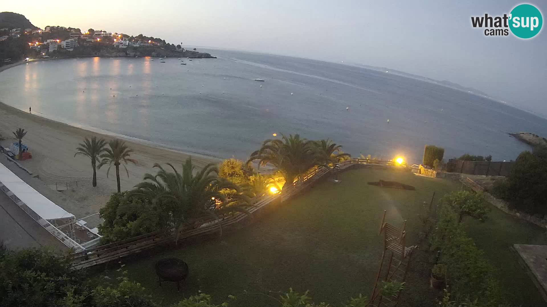 Platja de l’Almadrava beach Live Webcam Roses – Costa Brava – Spain