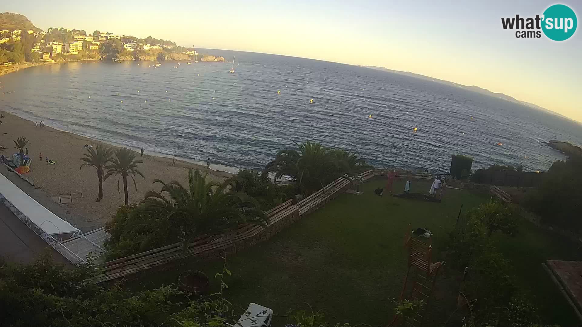 Platja de l’Almadrava beach Live Webcam Roses – Costa Brava – Spain