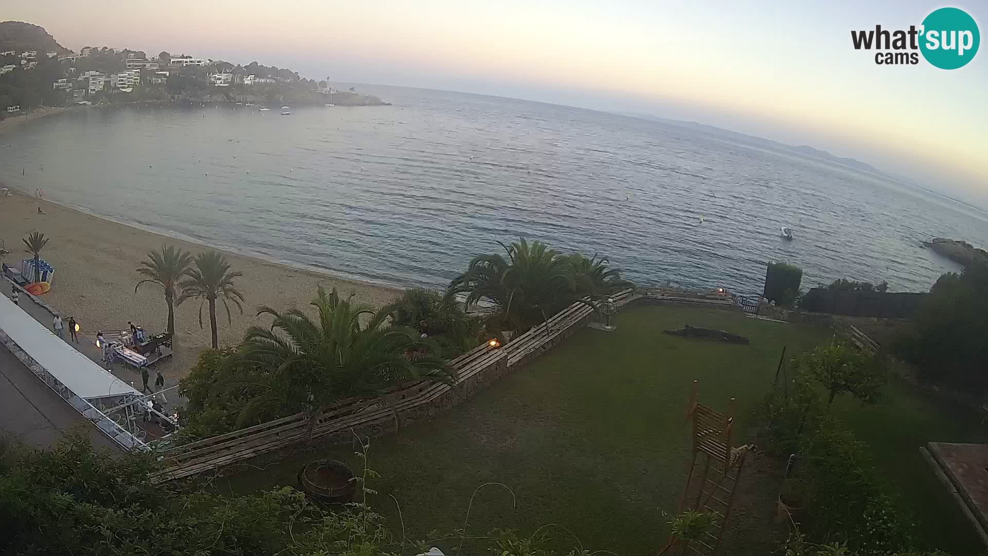 Platja de l’Almadrava beach Live Webcam Roses – Costa Brava – Spain