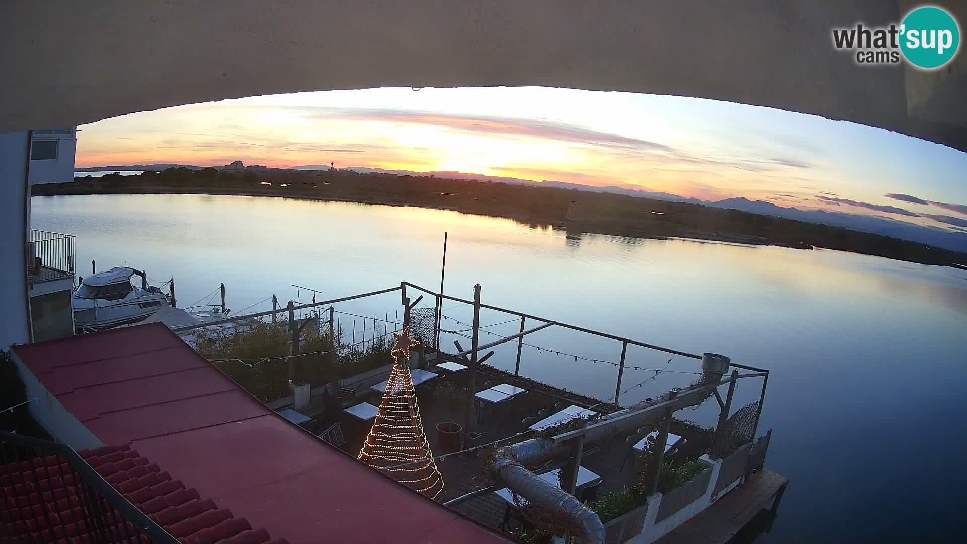 Roses El Nautil webcam | Costa Brava