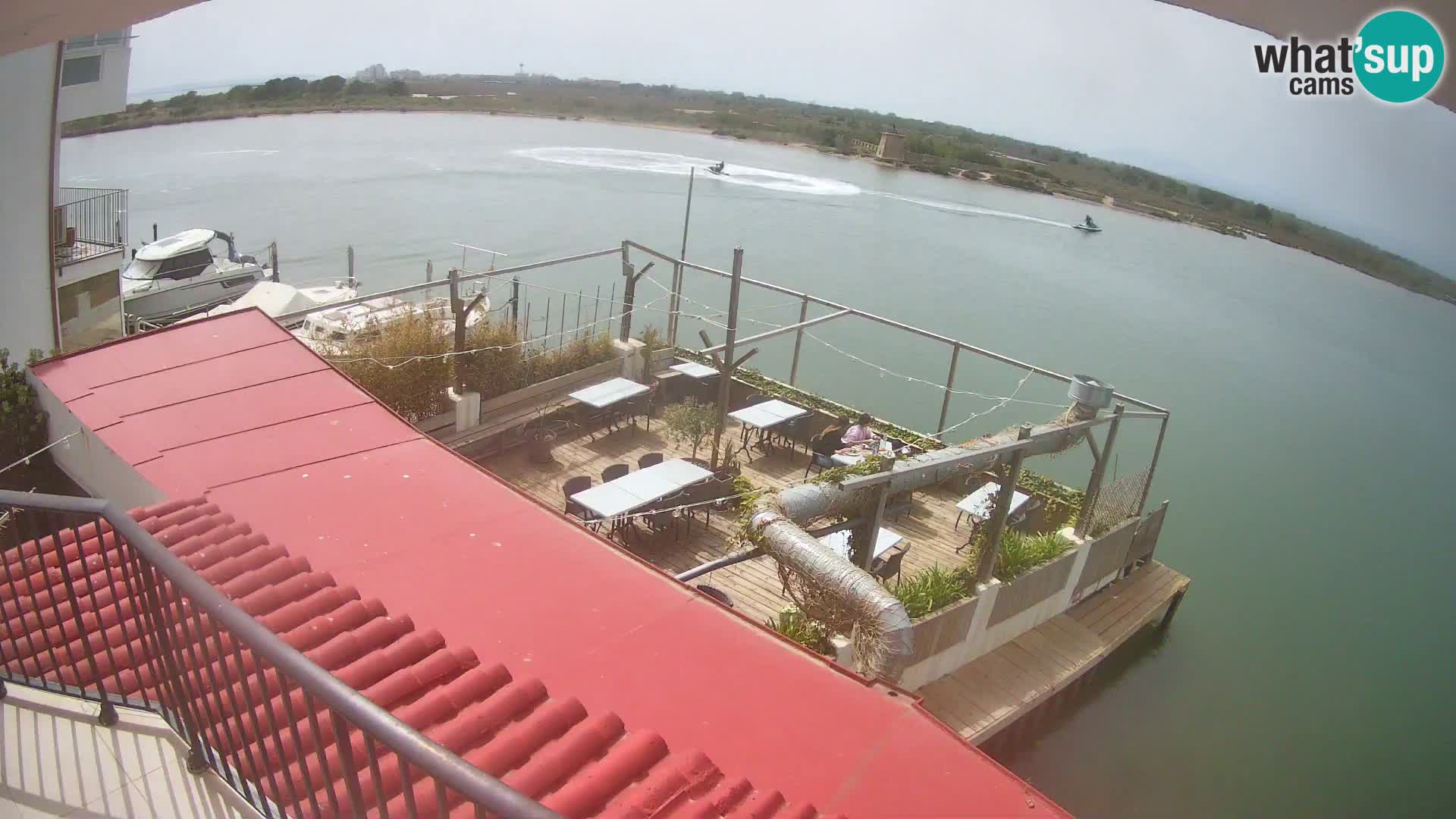 Camera Roses El Nautil | Costa Brava