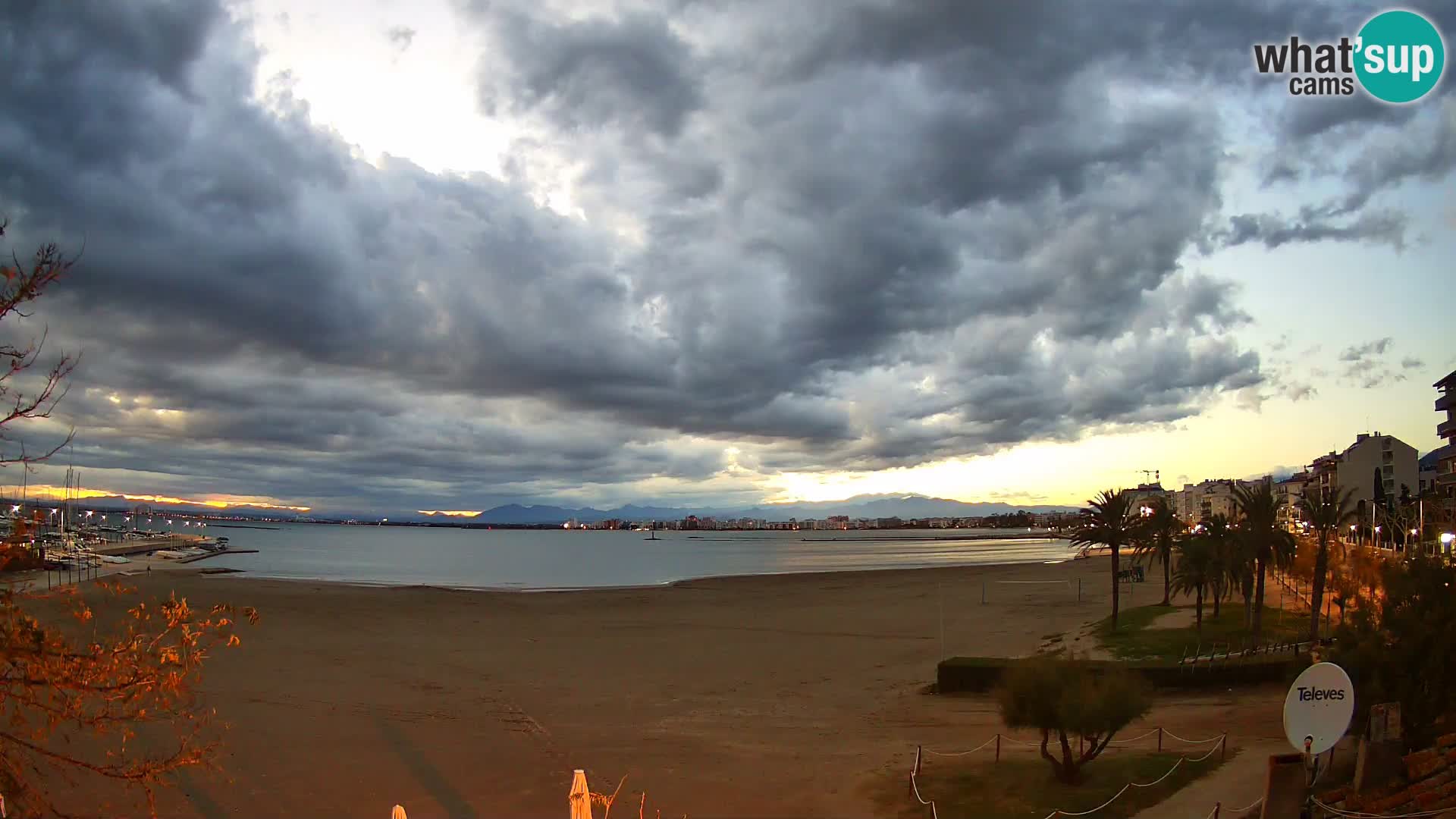 Webcam Playa La Perola | ROSES | Costa Brava