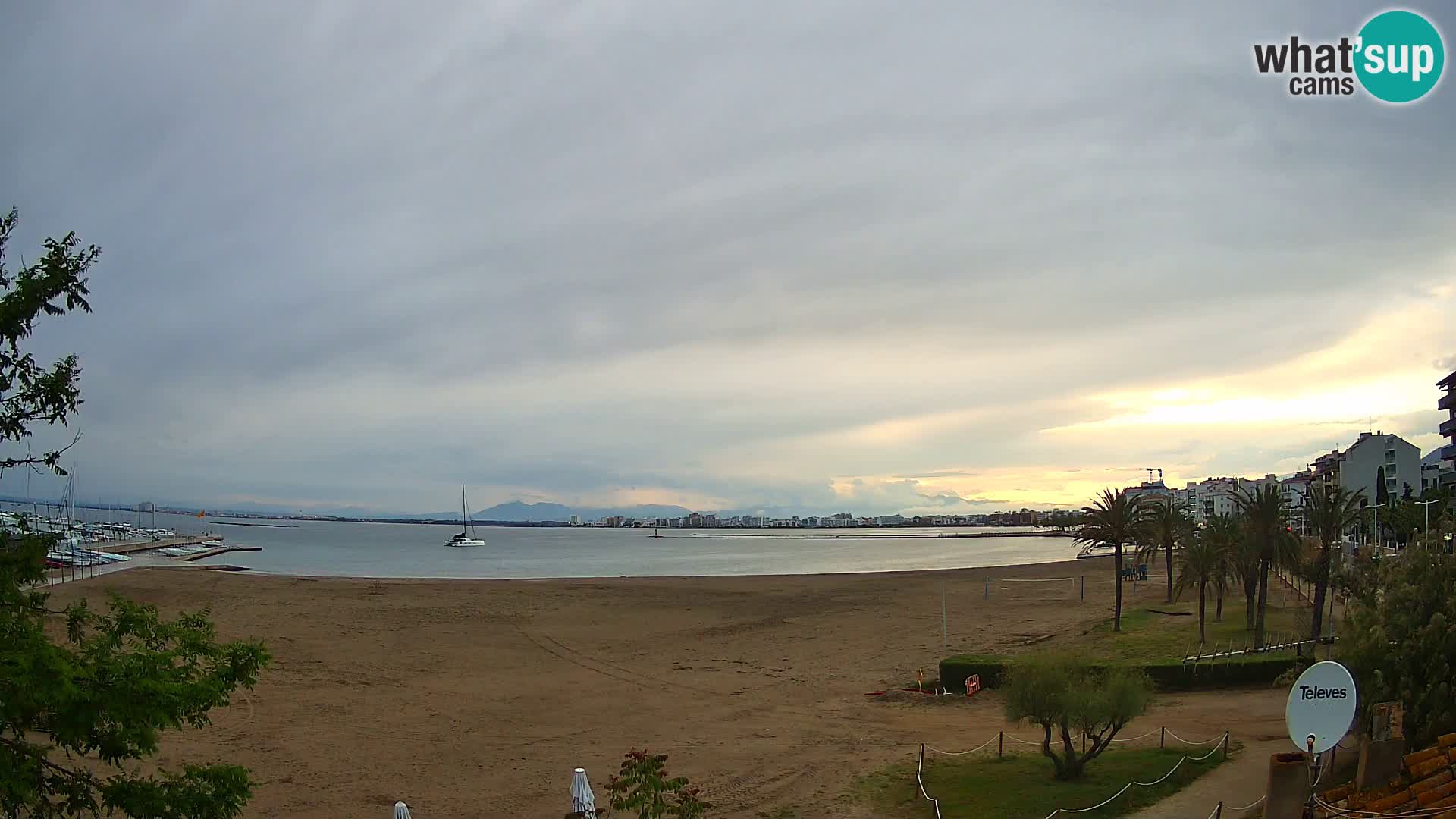 Webcam La Perola beach | ROSES | Costa Brava