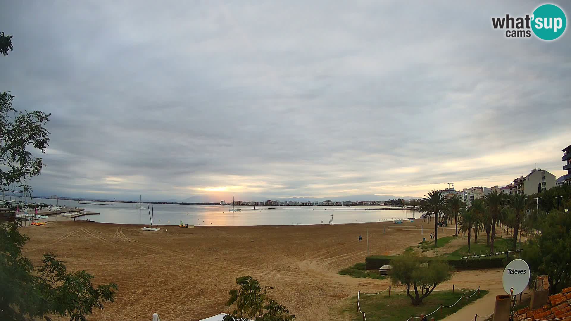 Webcam La Perola beach | ROSES | Costa Brava