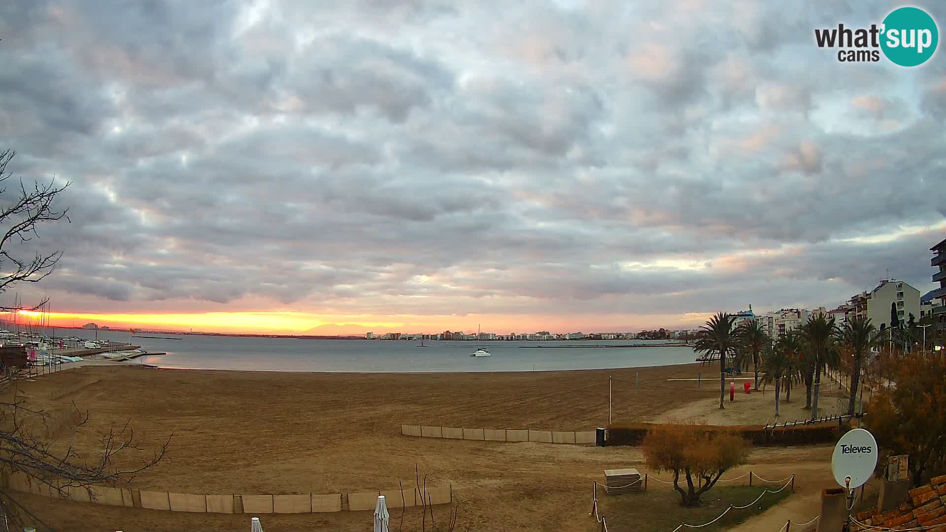 Webcam La Perola beach | ROSES | Costa Brava