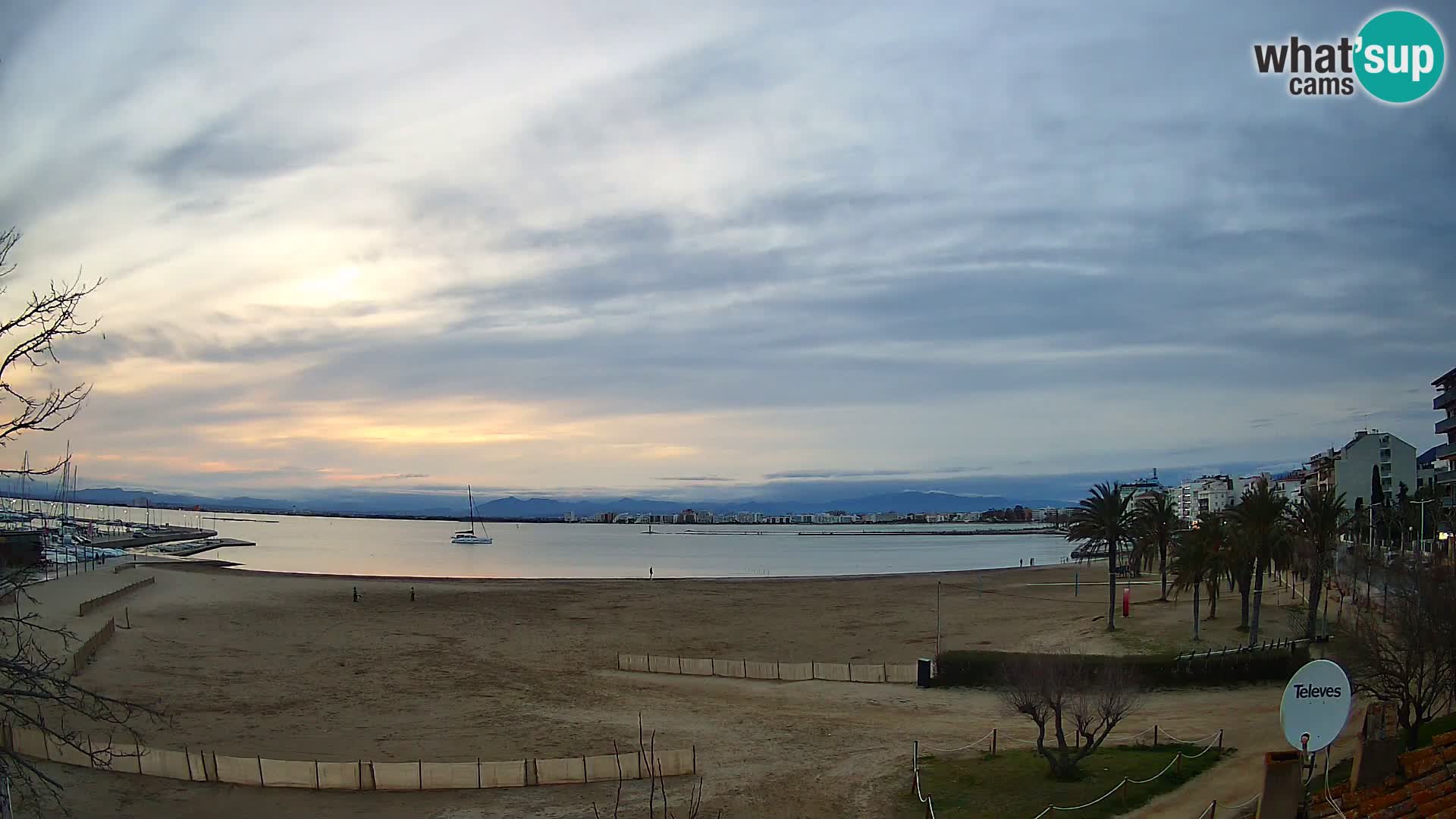 Webcam Playa La Perola | ROSES | Costa Brava